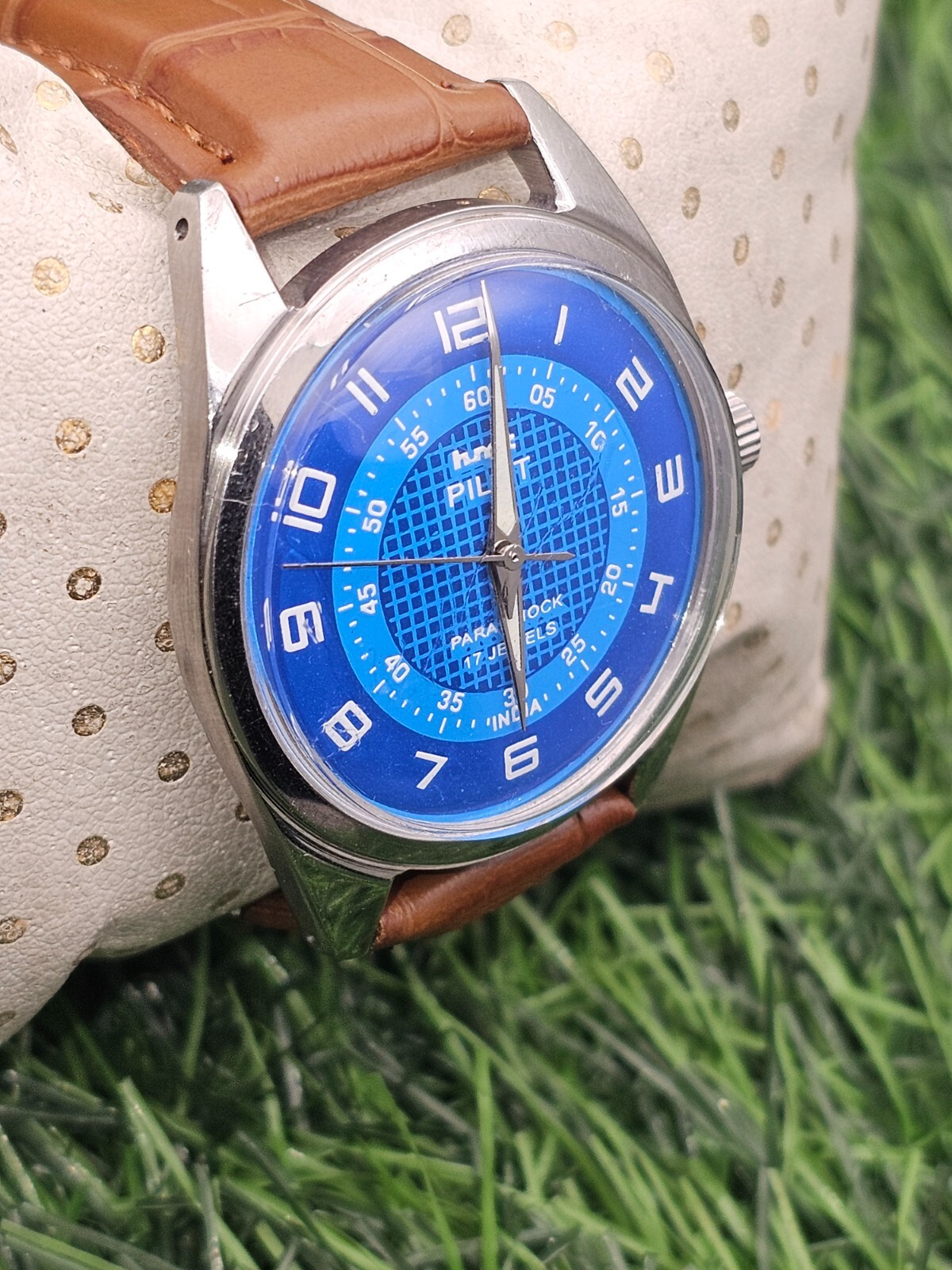 Beautiful Mens HMT Pilot Parashock Mechanical Wind 17J Watch Blue Dial