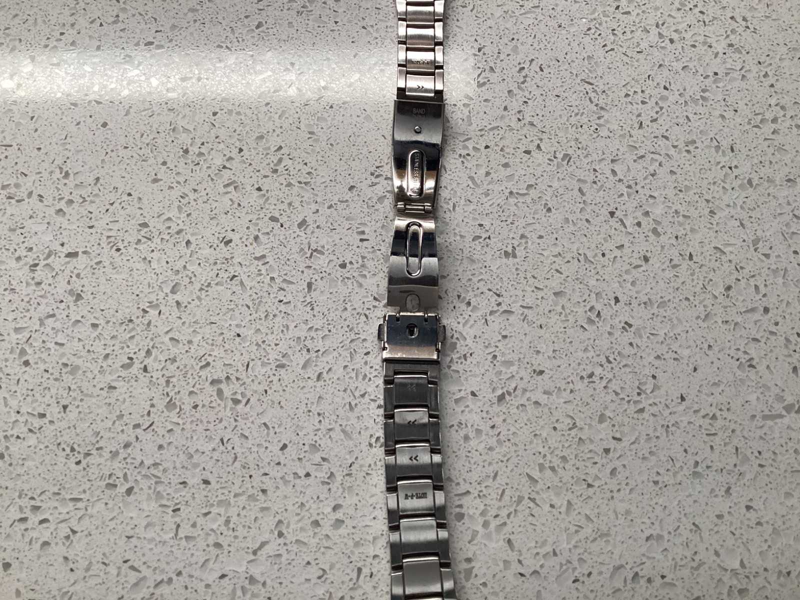 Seiko Watch Links for SUT 124 Coutara Solar Two Tone band New