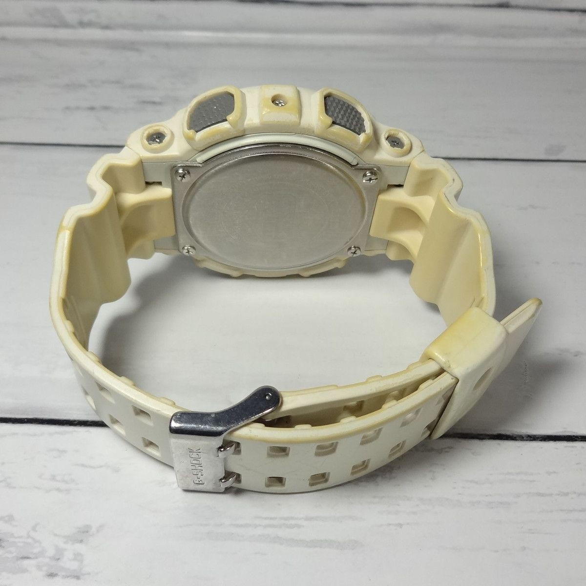 Matte White G SHOCK GA 110RG New Battery Working Condition