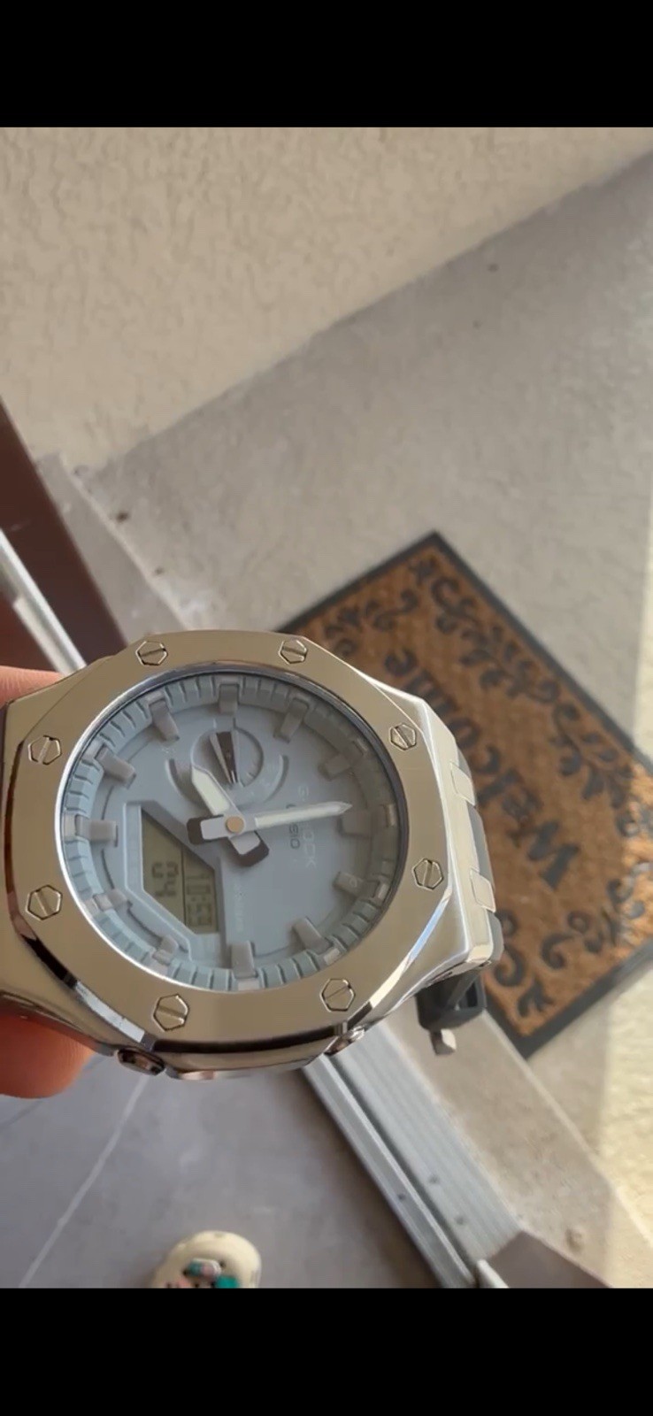 Men’s Watch Style Casio G-SHOCK Analog-Digital Octagon 200m Gray Dial