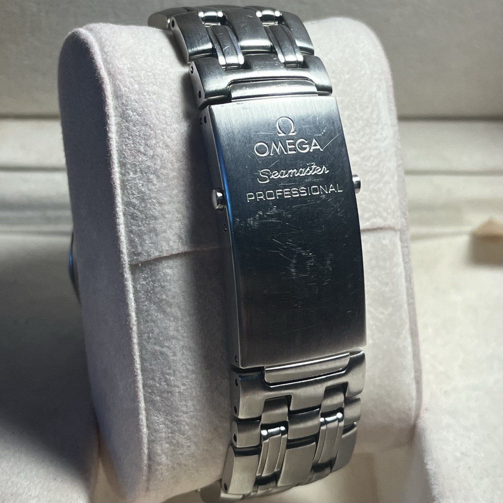 OMEGA Seamaster Co-Axial Chronometer 41mm Blue Wave Dial 300m Steel Box