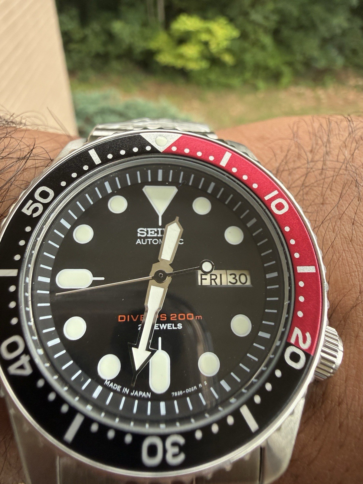 Seiko SKX007 Automatic Diver 200m Black Red Coke Bezel Day Date Mens Watch
