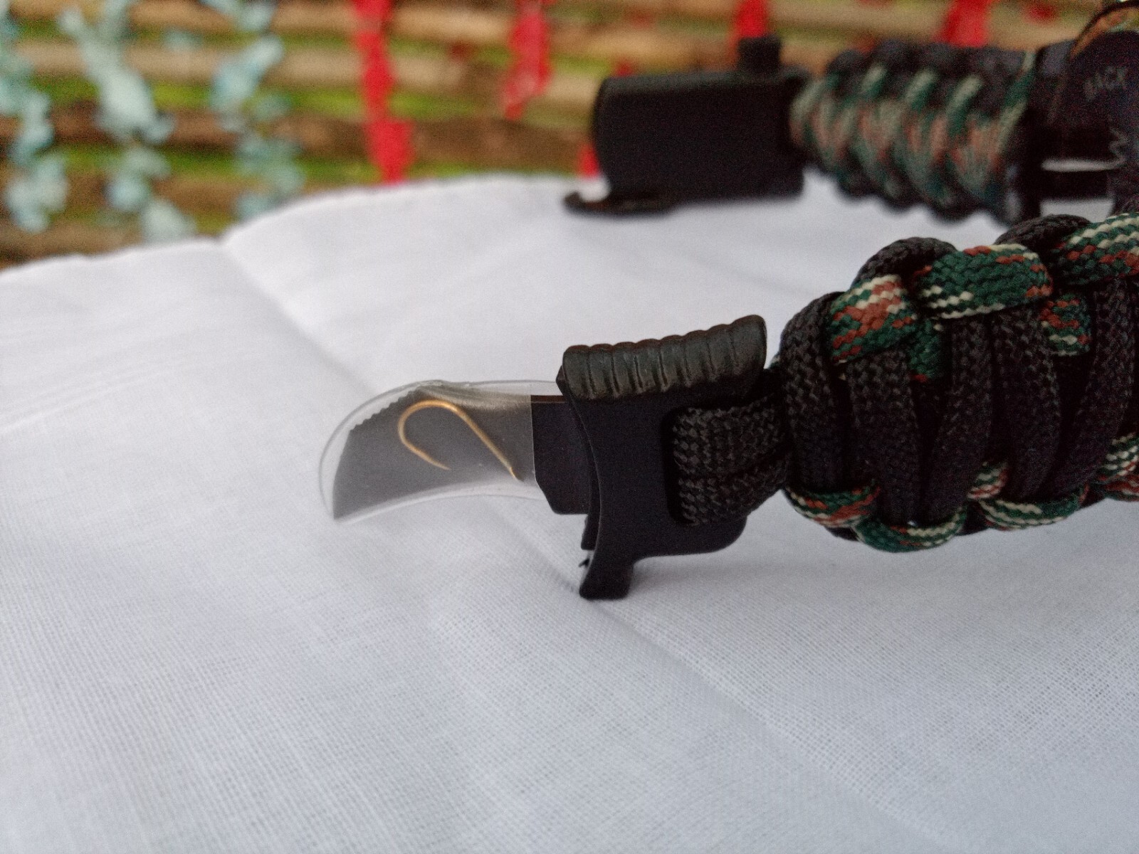 Military Watch Tactical Paracord Buckle Knife Whistle Fire Starter FishLine Hook