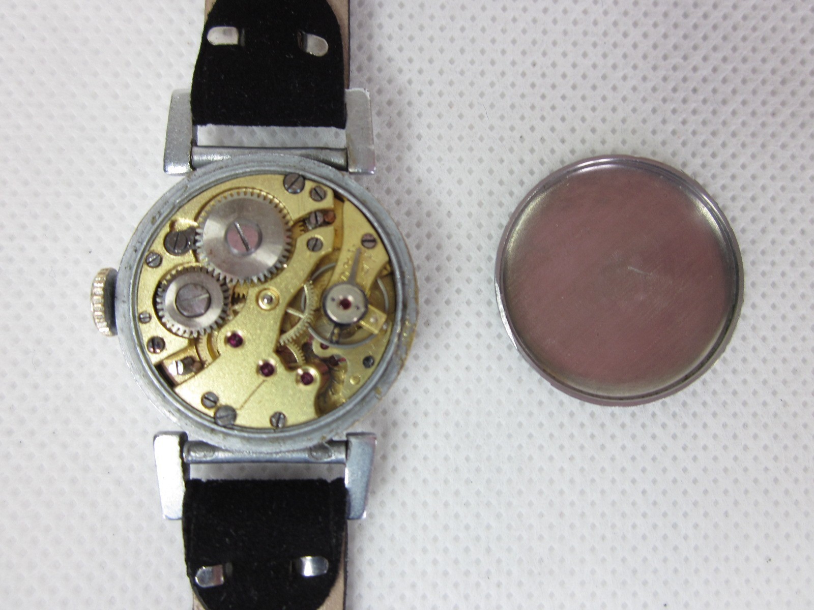 ANCRE 15 JEWELS MOVEMENT STILL MECHANICAL WRISTWATCH X WOMEN WORKING