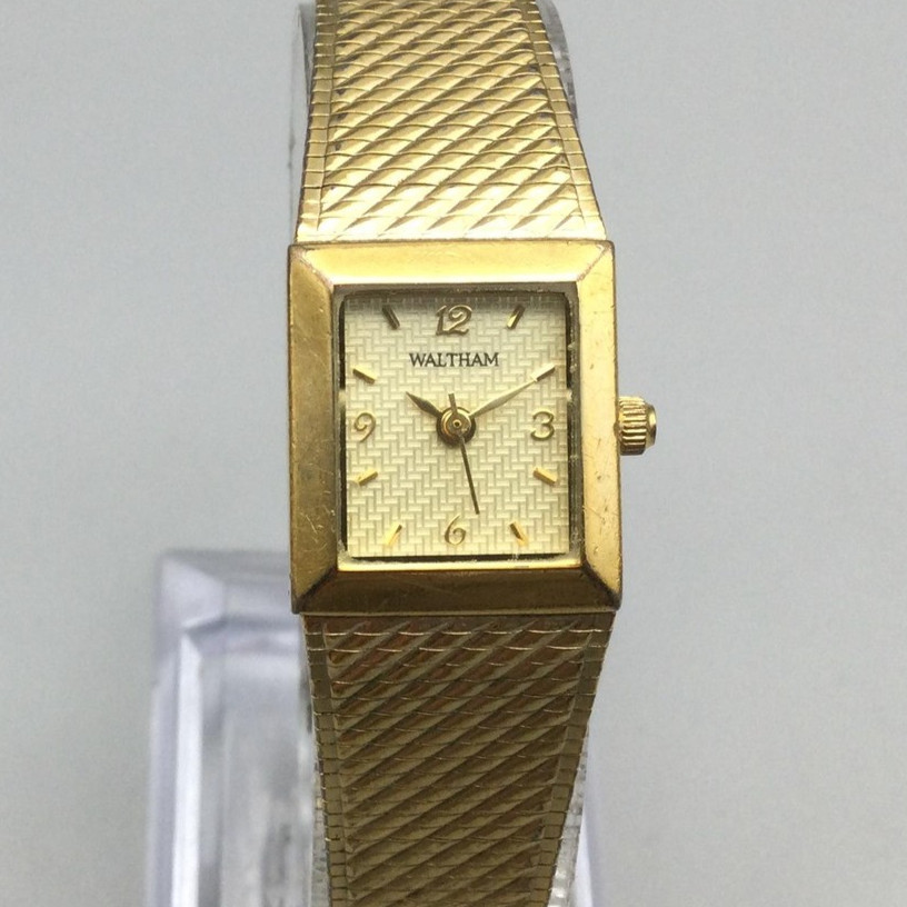 Waltham Womens Gold Tone Dress Watch 17mm WAW026 Textured Band New Battery