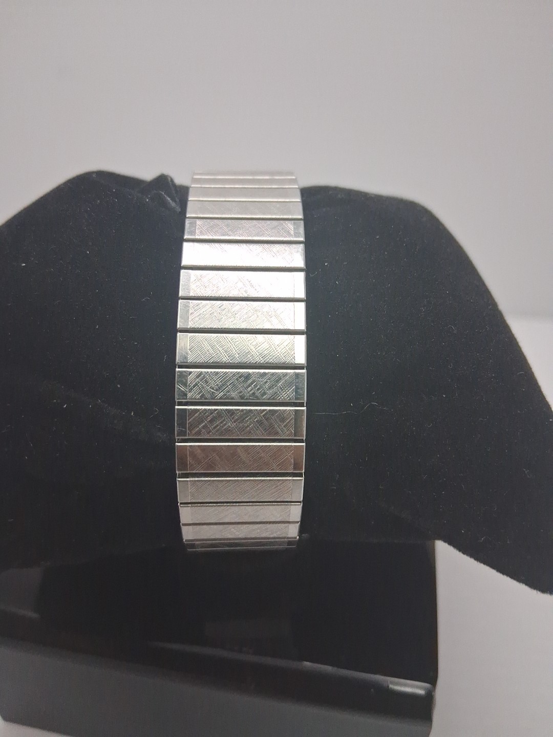 Vintage Douglas France Mechanical Watch 31mm WORKS