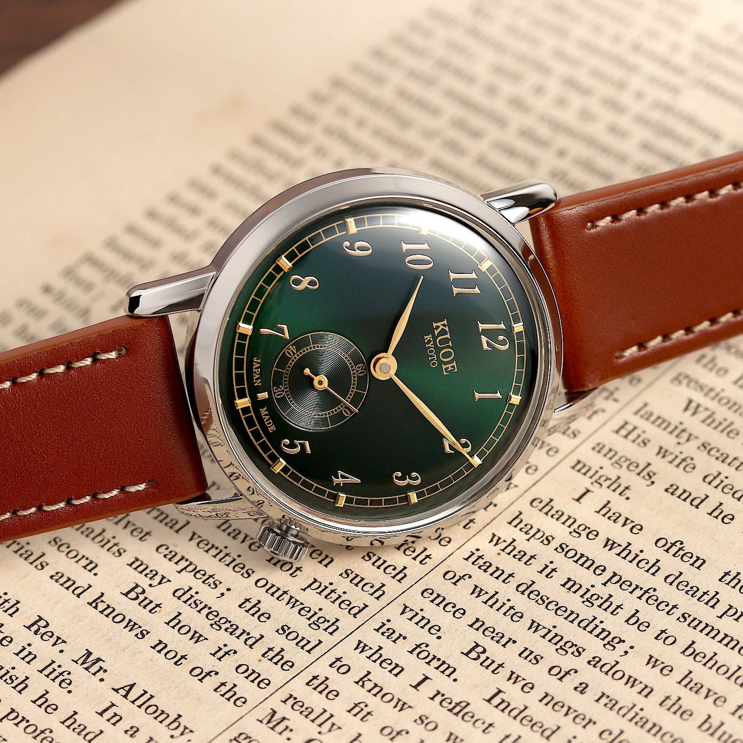 KUOE KYOTO OLD SMITH 90-007 Small Seconds Automatic Green Dial Whiskey Cordovan