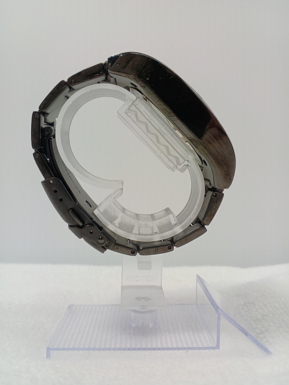AVIREX Quartz Analog Wristwatch AX005M