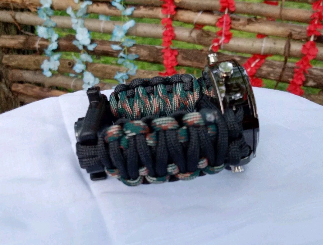 Military Watch Tactical Paracord Buckle Knife Whistle Fire Starter FishLine Hook
