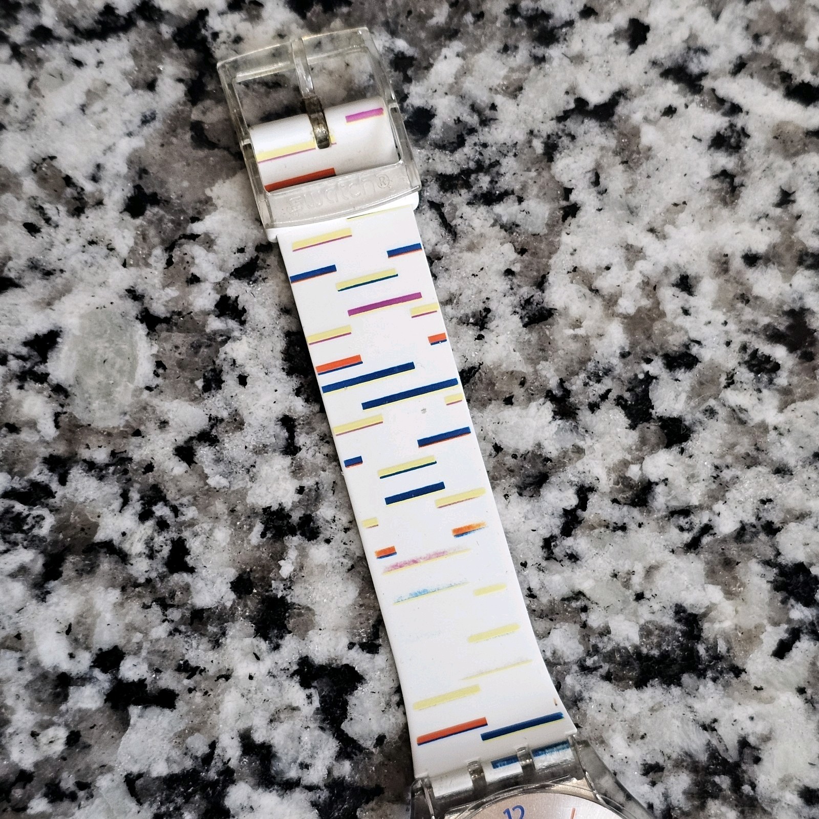 Thin Slim Skin Swatch Quartz White Silicone Rubber Band Watch 34mm