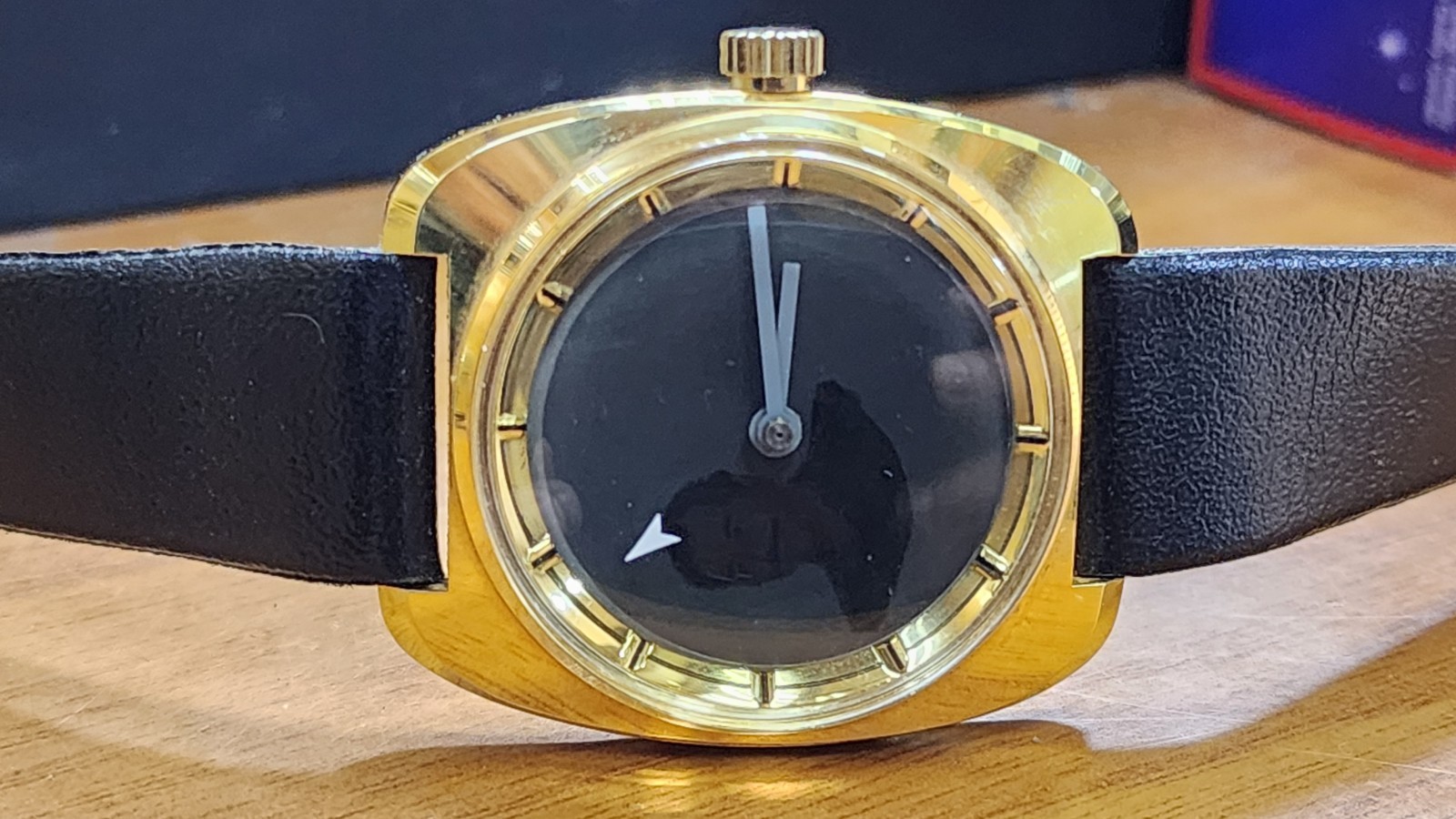 Rare Swiss Mystery Saddam Iraq Logo 35mm Manual Watch