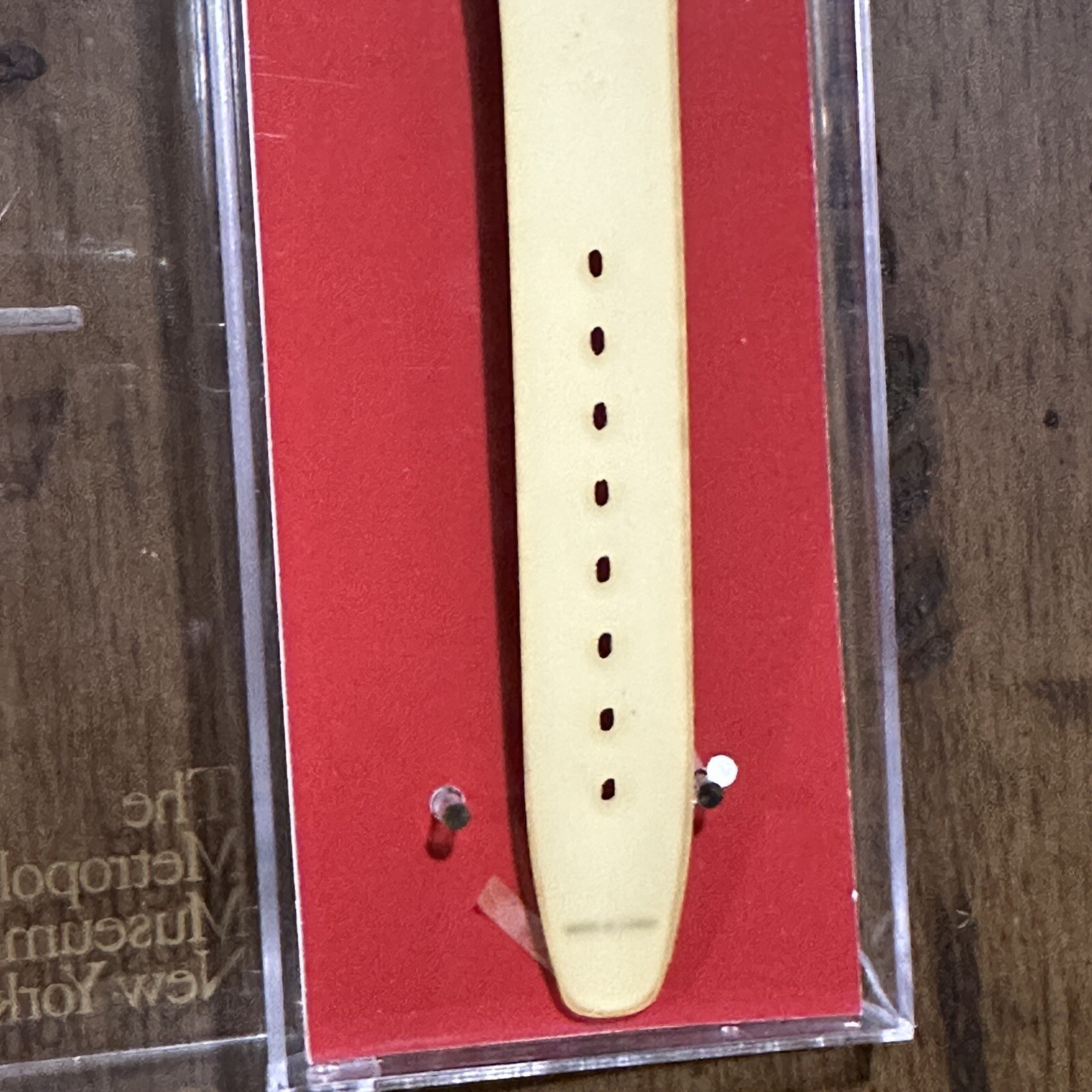 NIB The Metropolitan Museum of Art geometric rose watch