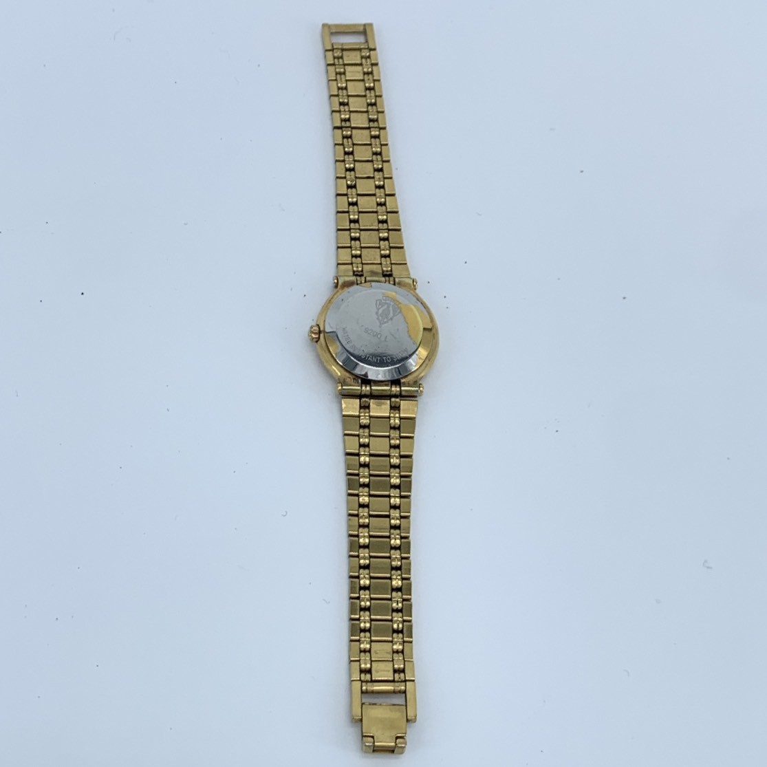 GUCCI 9200L Wristwatch Quartz Gold x Black Dial 3ATM 30M 3Hand Ladies’ Cleaned