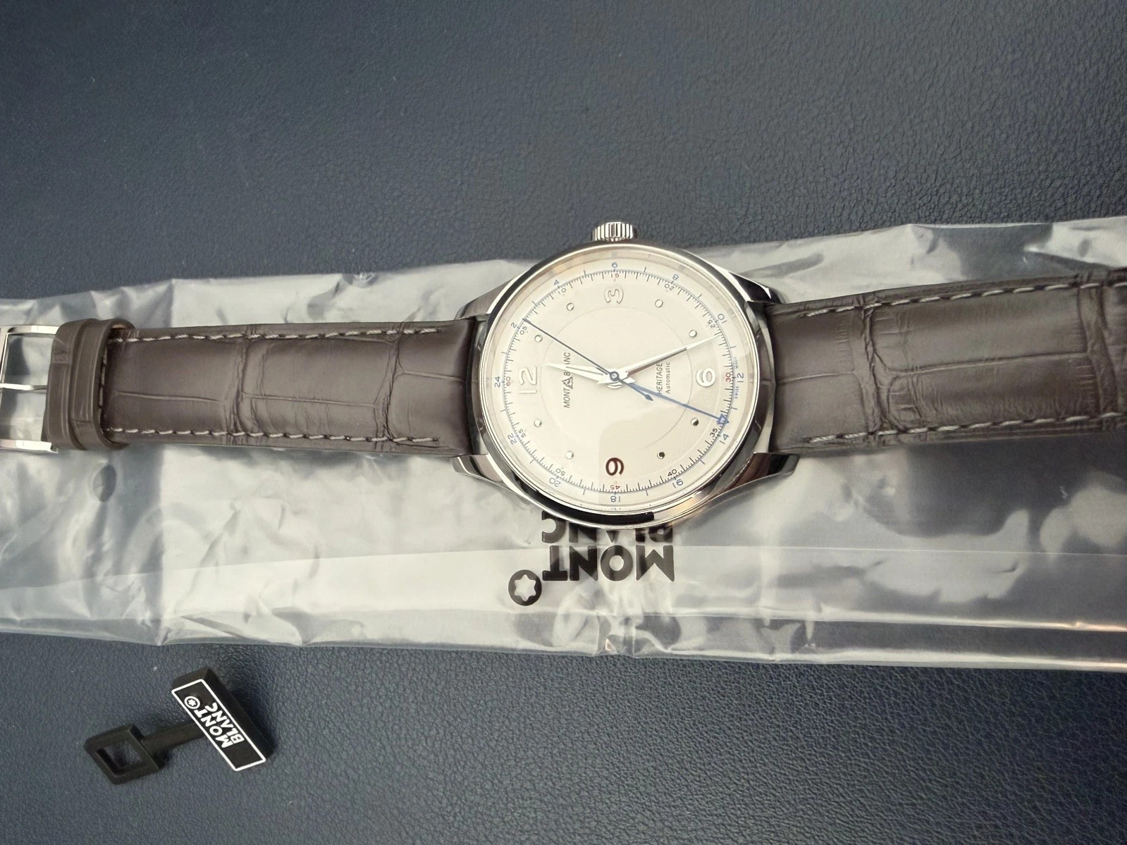 MontBlanc Heritage GMT 40mm Automatic Swiss Watch with Original Box and Papers