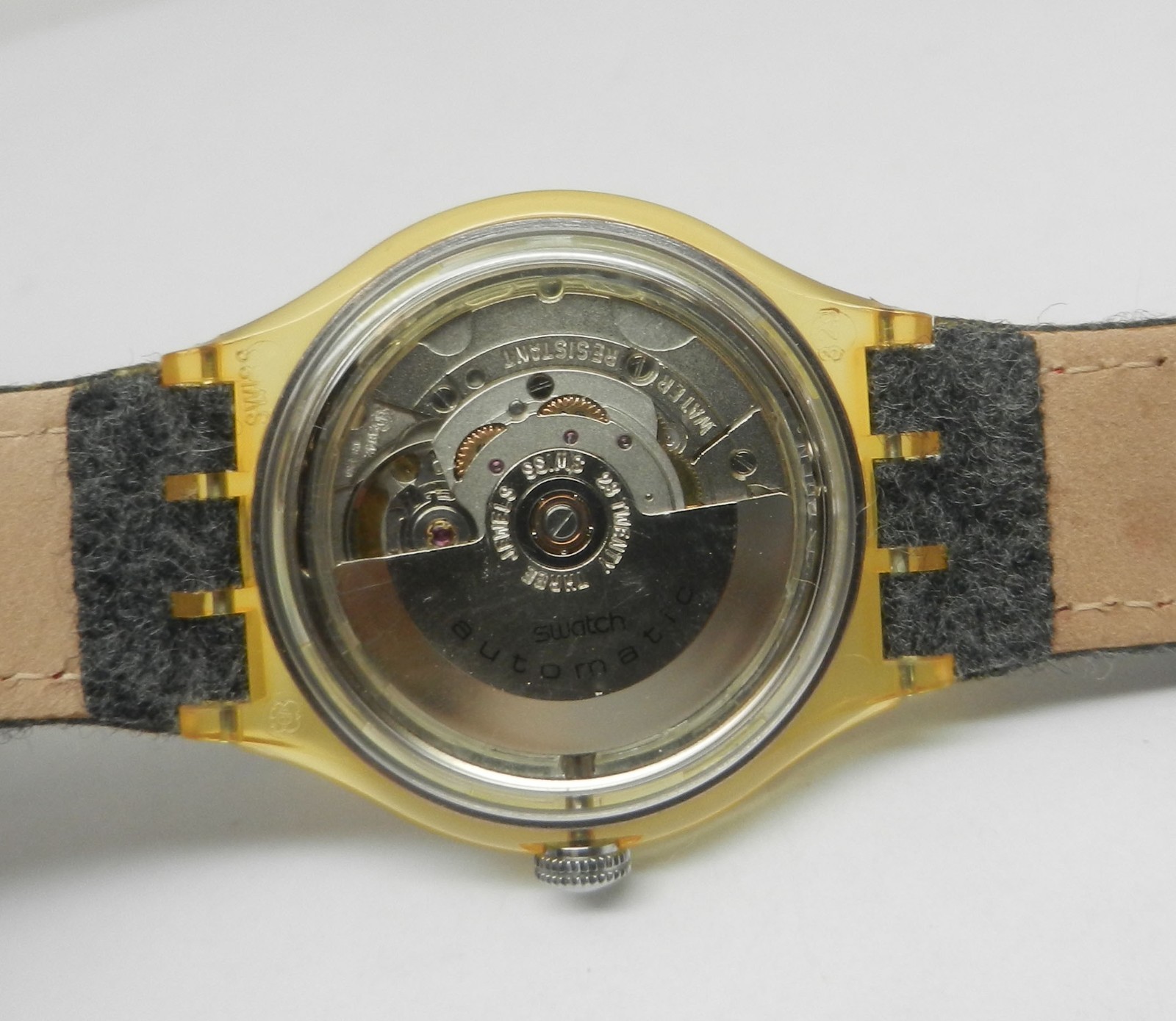 Vintage 37mm Swatch Originals Automatic 1993 Watch NOS New Old Stock Burgundy