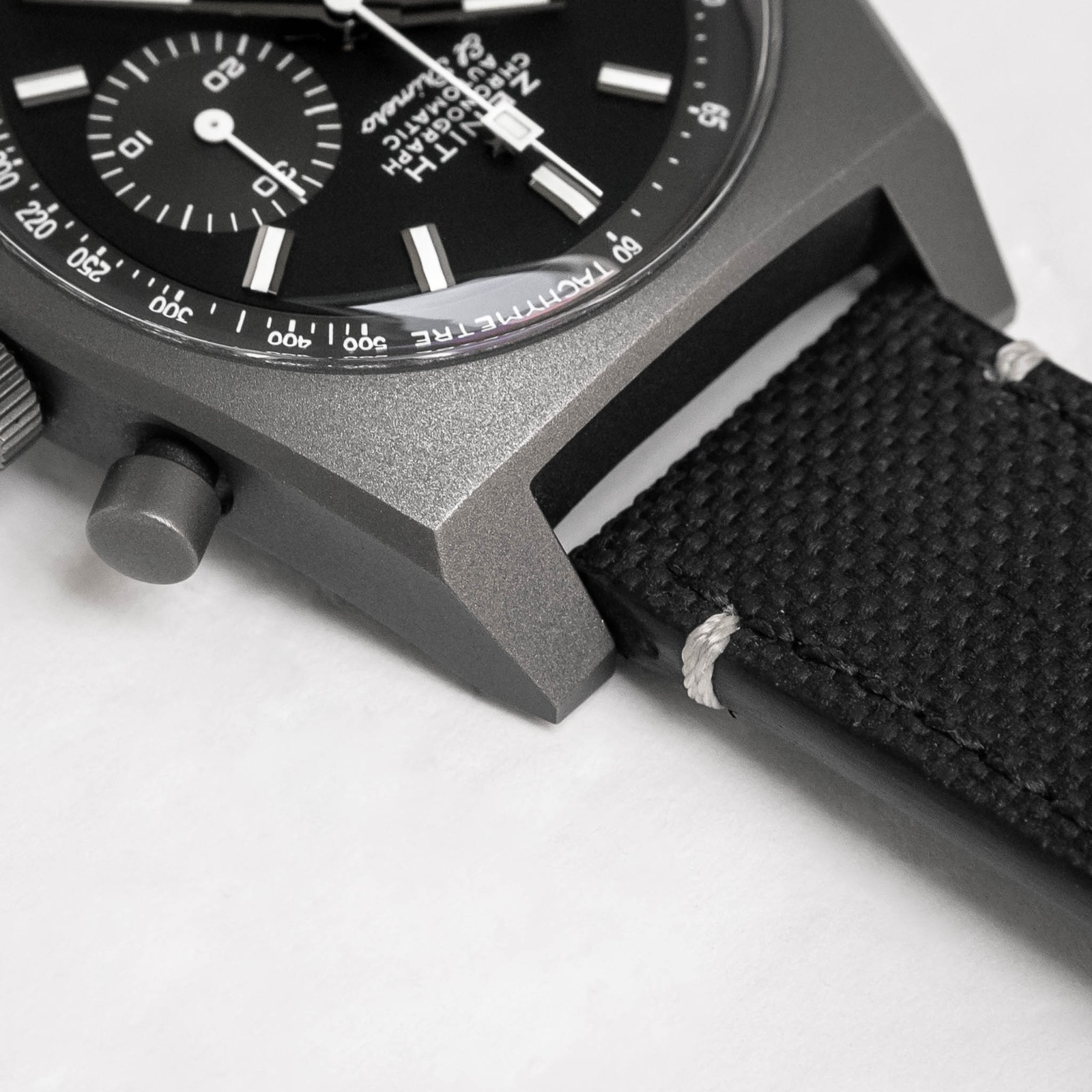 2023 Zenith Chronomaster Revival Shadow ref. 97.T384.4061/21.C822 – Full set
