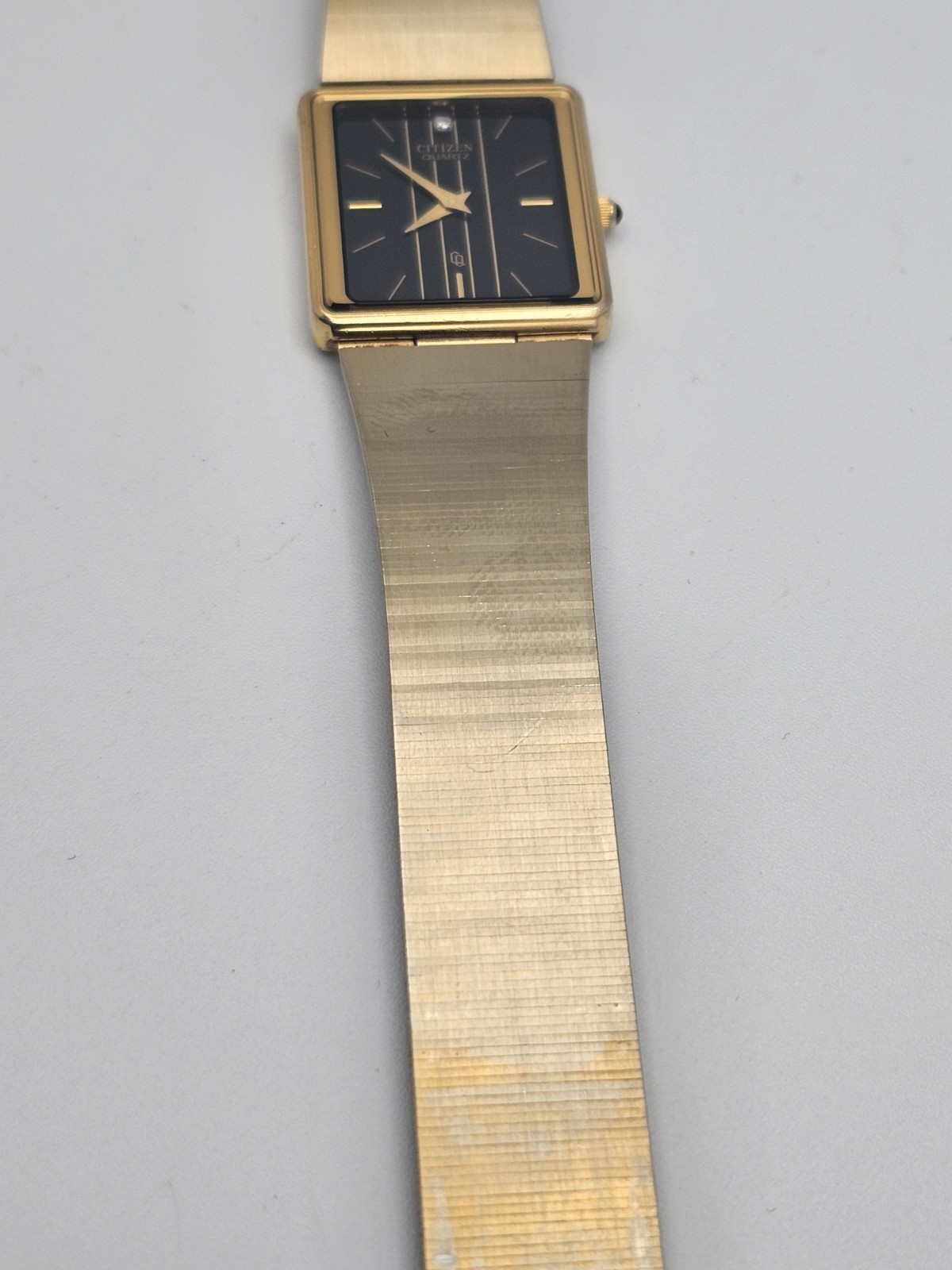 Vintage Rare 1985 Citizen CQ Men Analog Watch 2820-265742 Y Pinstripe Black Dial