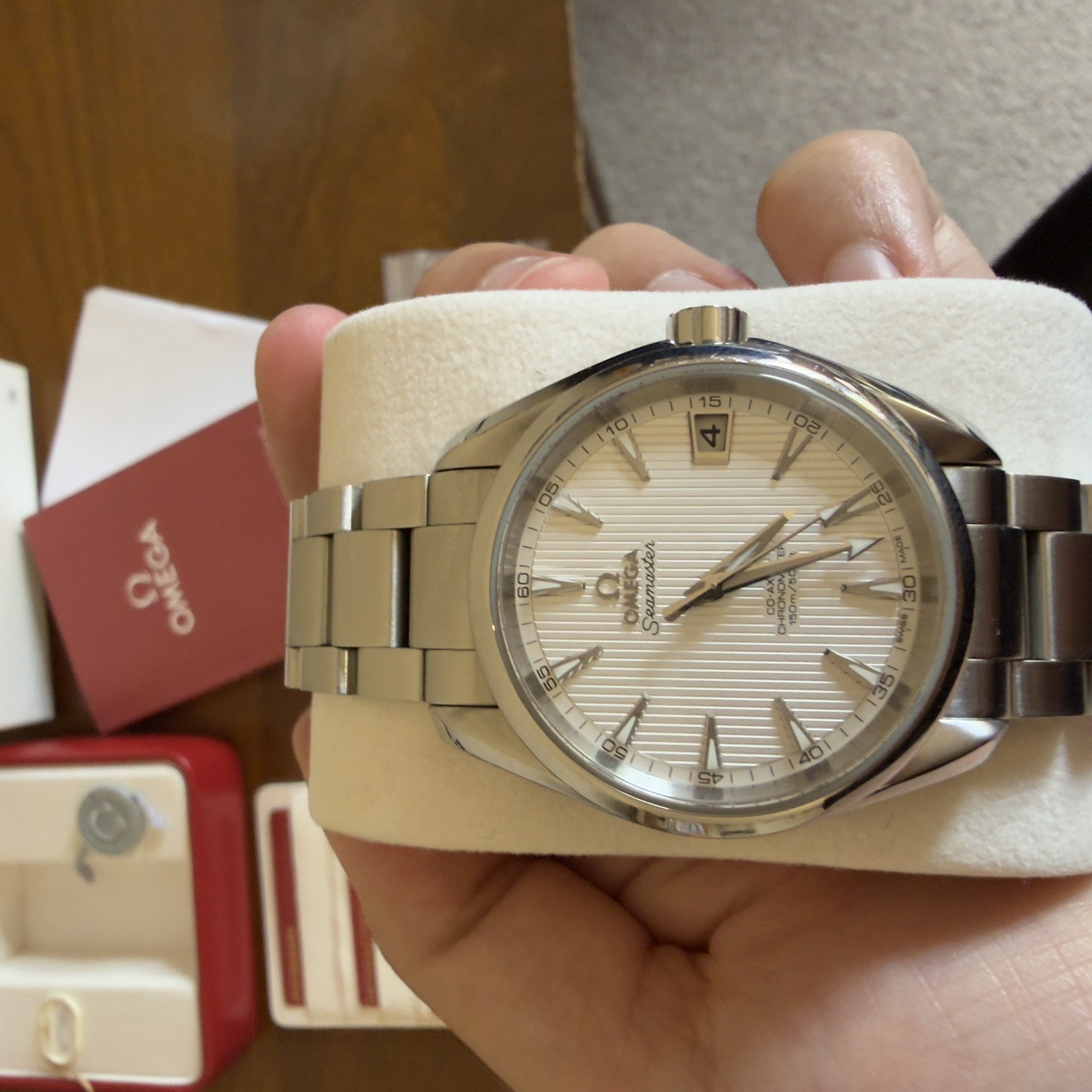 Omega Seamaster Aqua Terra 38.5, White Dial, Box & Papers – Warranty to 02/27