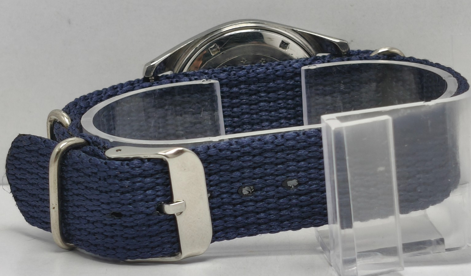 HMT GENDABERUNDA 17J Hand Winding Wrist Watch For Men’s In Working Condition