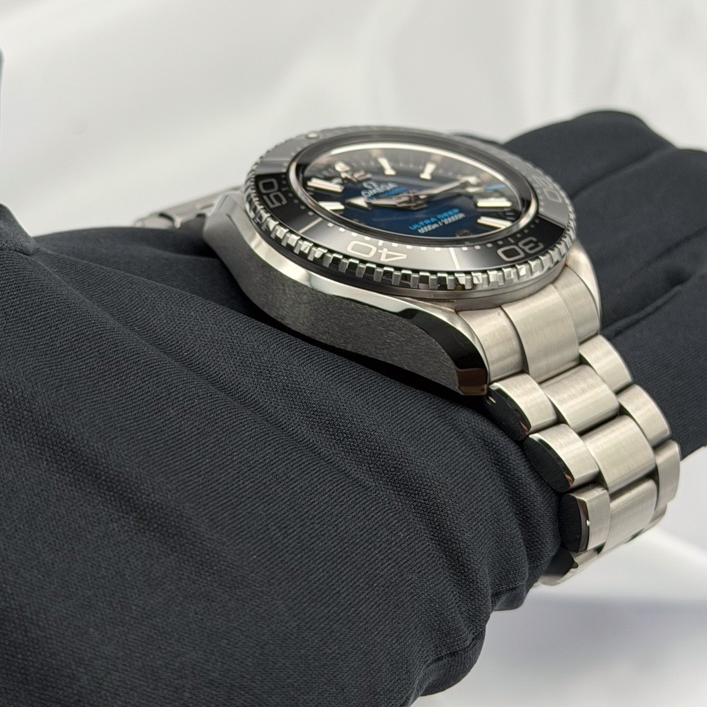 Omega Seamaster Planet Ocean 6000M Ultra Deep 45.5mm Blue 215.30.46.21.03.001