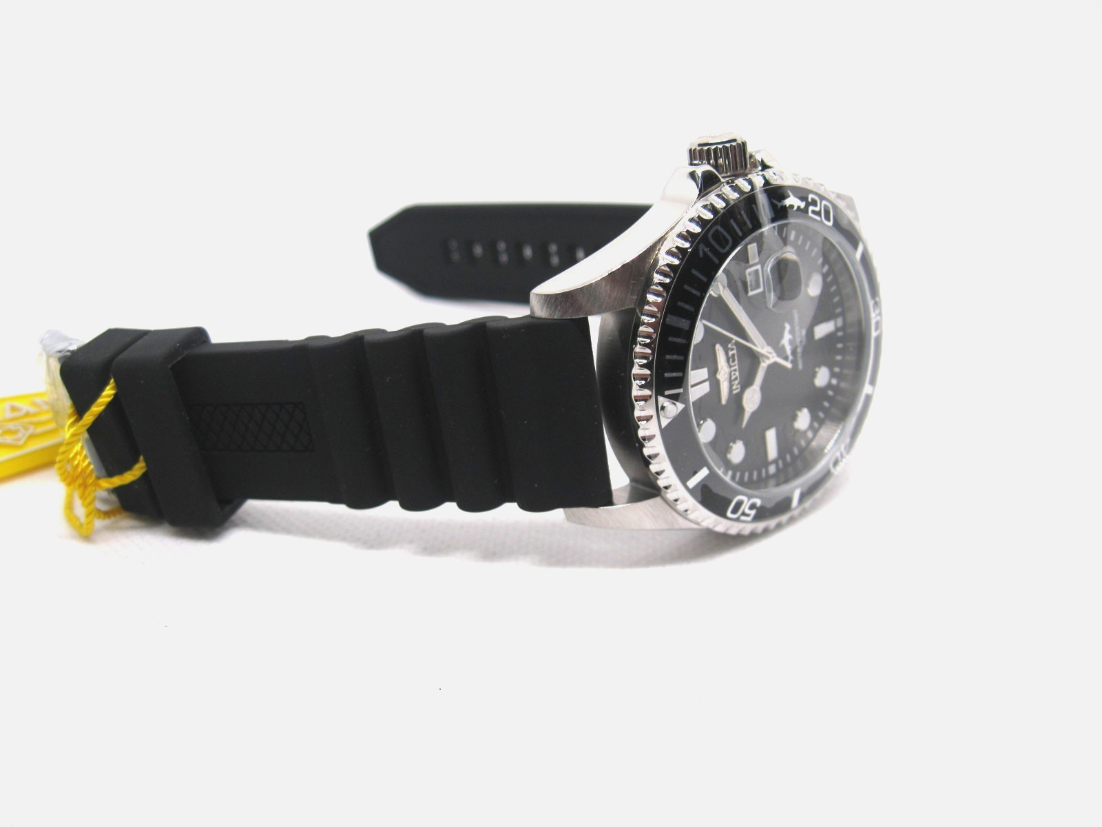 Invicta Pro Diver ‘SHARK’ Black Dial Black Silicone Strap Men’s Watch- 47161
