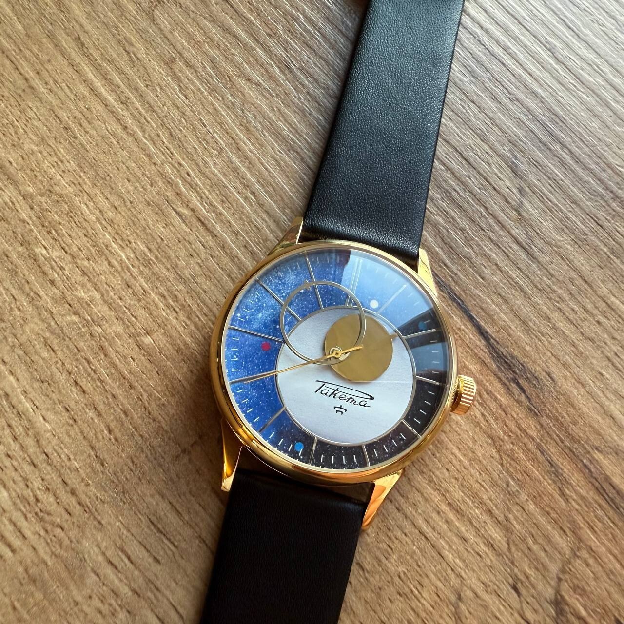 Vintage RAKETA COPERNIC watch KOPERNIK COPERNICUS Rare Red watch with box