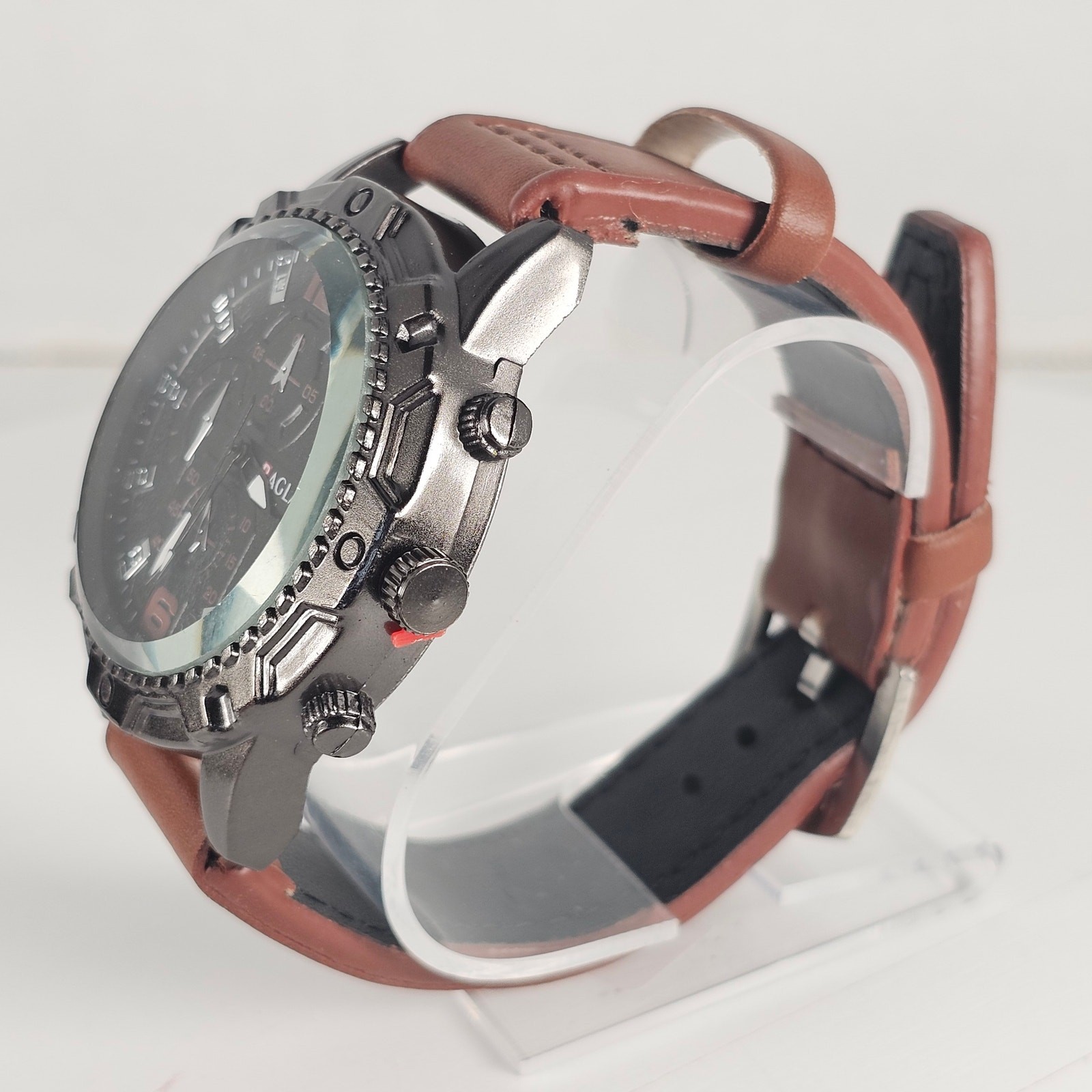 Raglan Men’s Quartz Watch Black Dial Brown Band 43.9mm Case Chrono Look NEW
