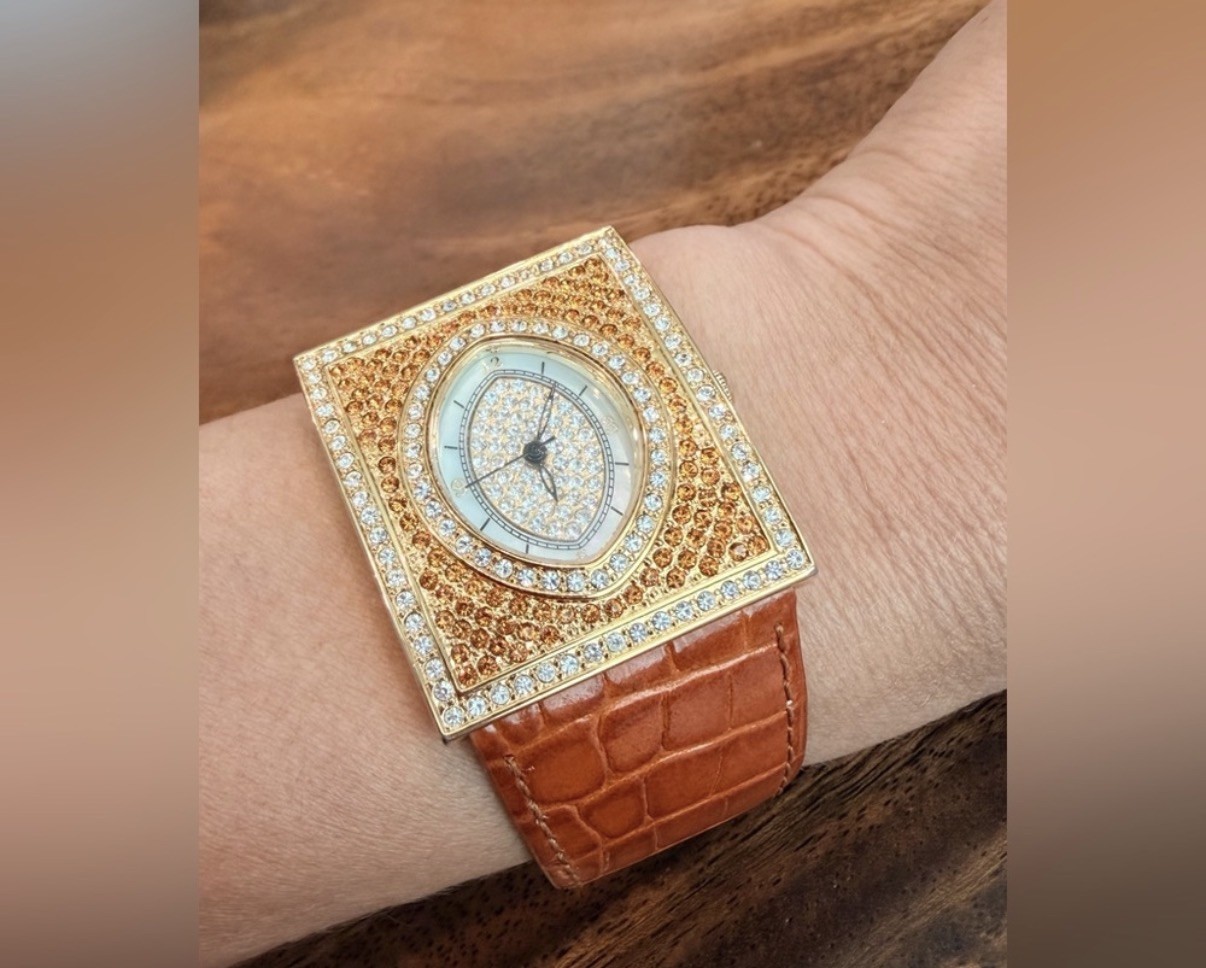 Adrienne Vittadini Crystal Lux Vintage Timepiece CrocEmbossed Leather Strap