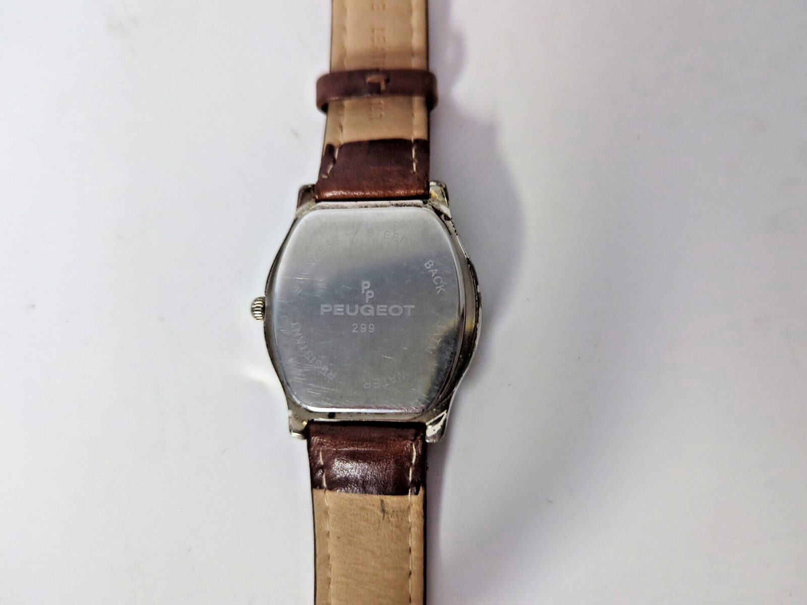 LOT OF 5 WATCHES (Please see description
