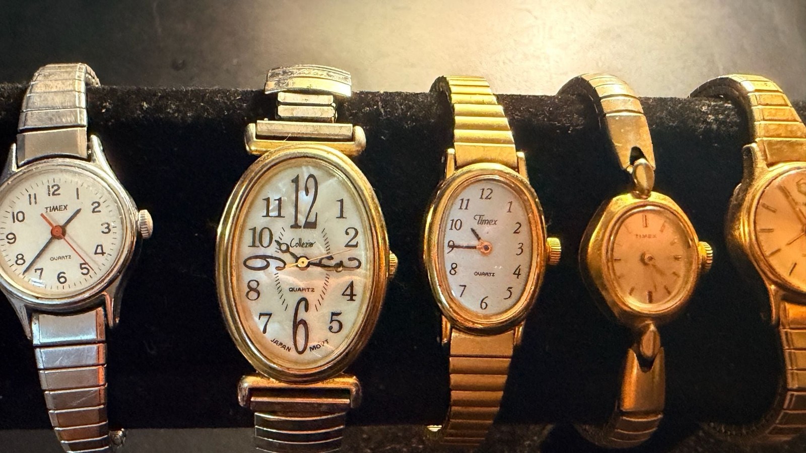 Assorted Lot of 10 Vintage Ladies Wristwatches