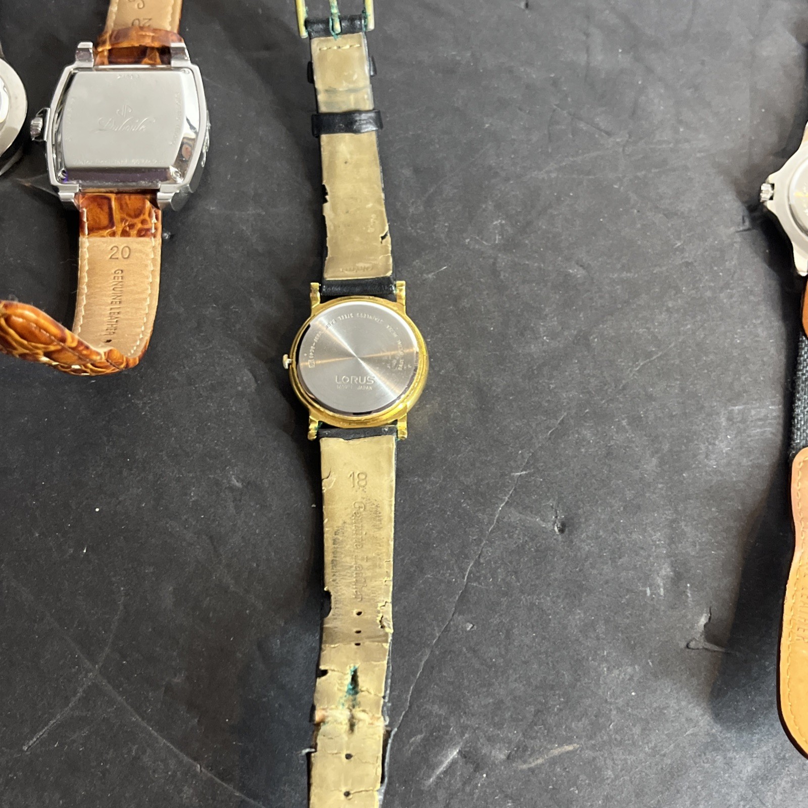 Quartz Watches Assorted Lot Lorus Mickey Moon Timex Fossil Peugeot Avalon