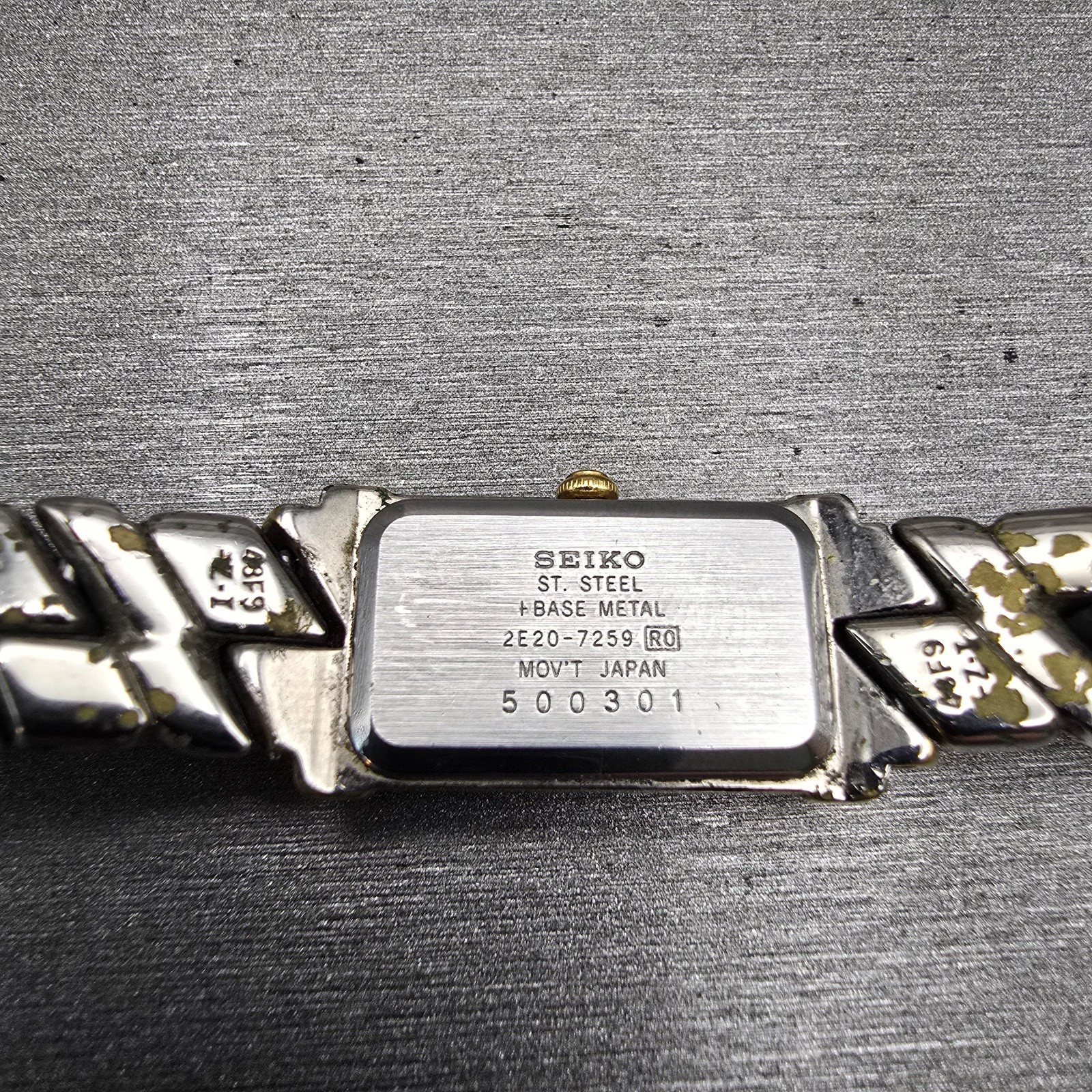 Seiko Watch Women 13mm MOP Dial Two Tone Rectangle 2E20-7259 New Battery VTG