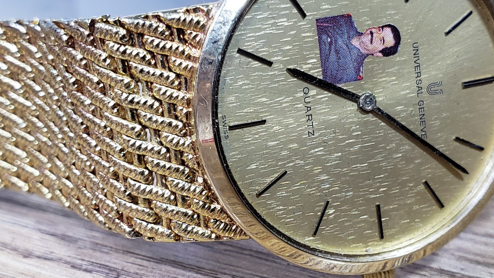 Rare Universal Saddam Hussein Of Iraq 🇮🇶 31mm Mens Quartz Watch