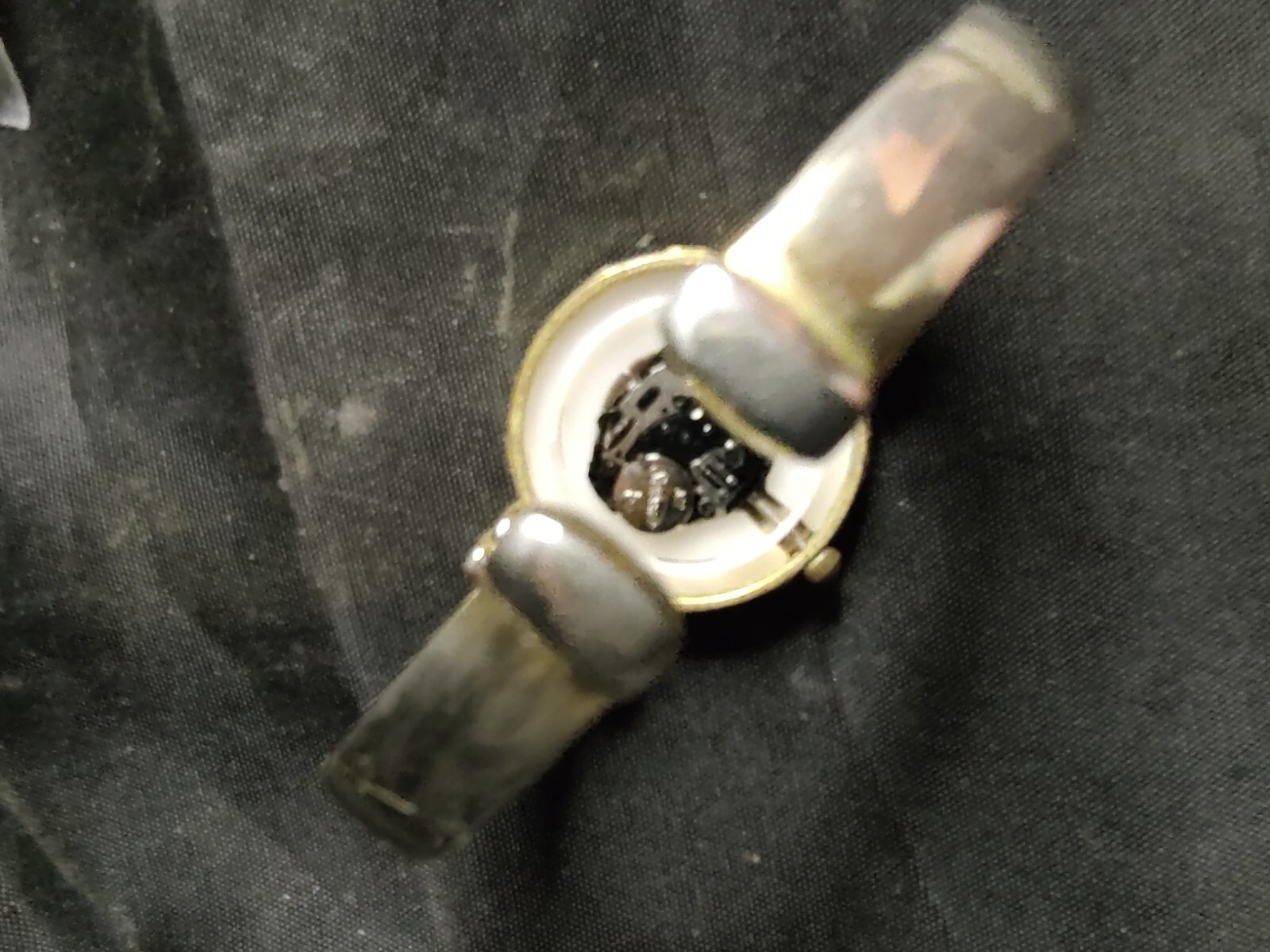 lot of 8 watches for parts NONE TESTED