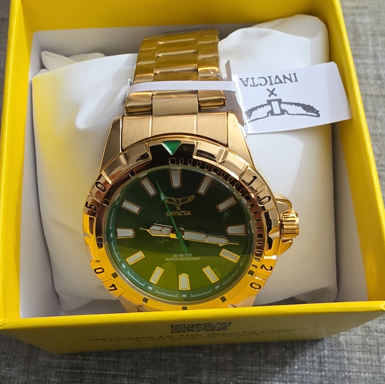 Invicta Men’s specialty I Model 69034 Quartz Watch Green Dial Stainless