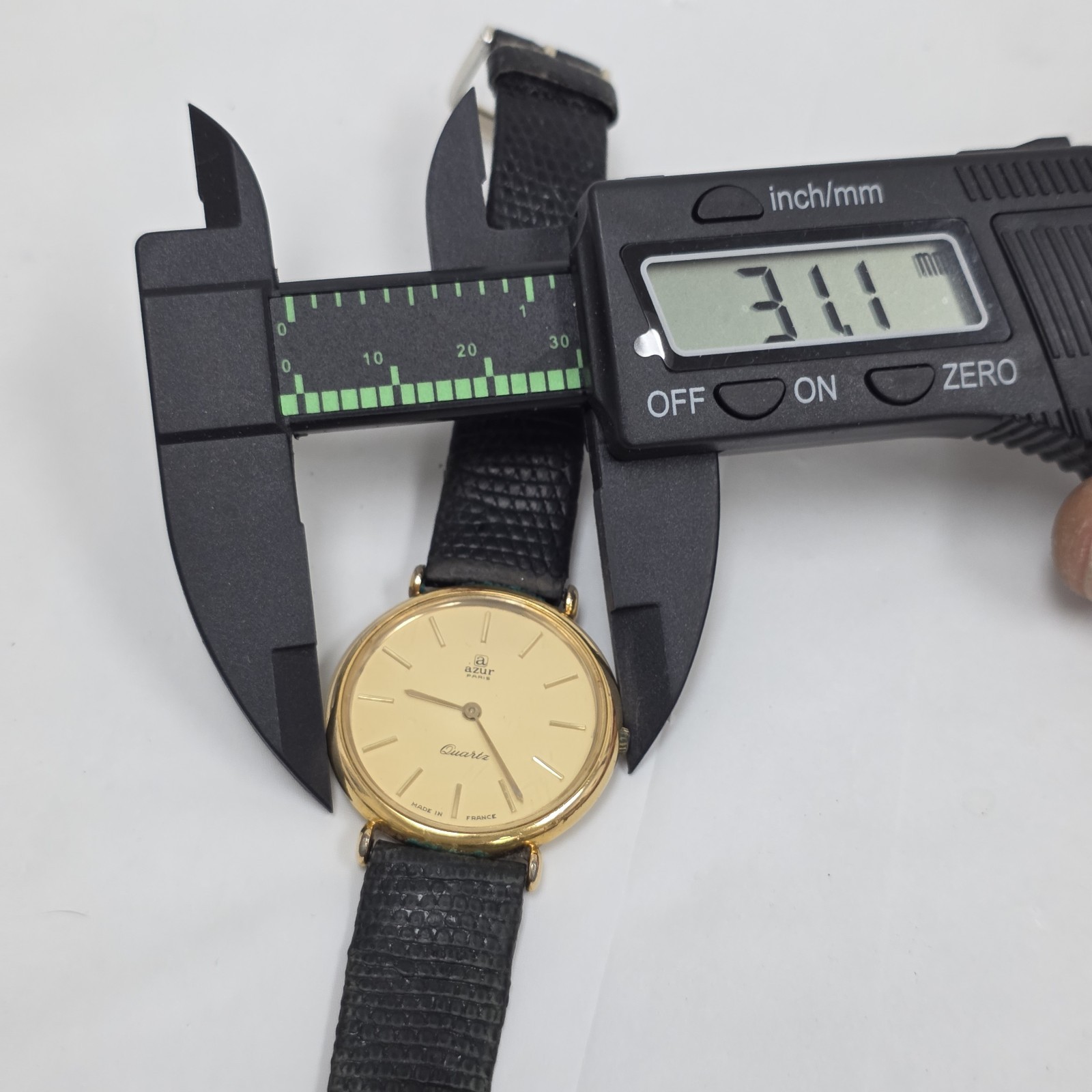 Vintage Rare Azur Paris Quartz Gold Tone Wrist Watch France New Battery 31mm
