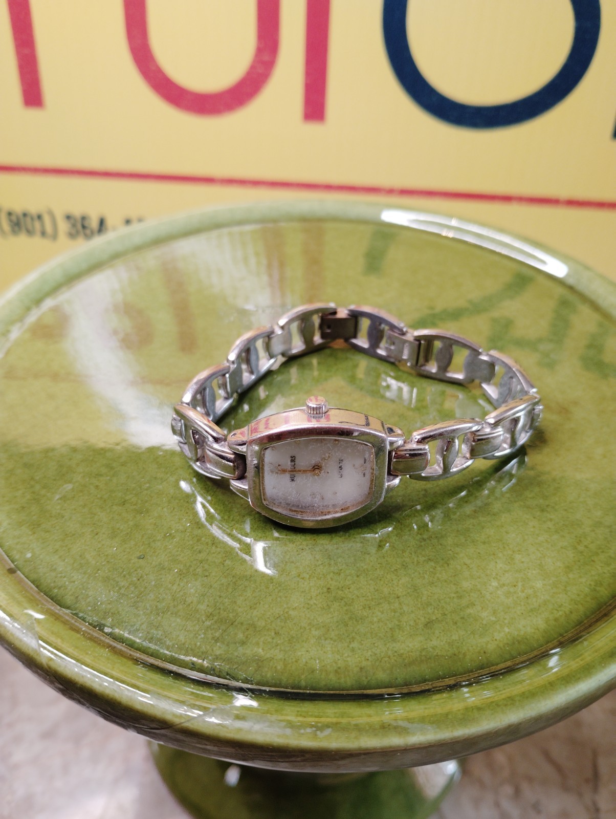 Vintage Women’s Silver-Tone Wristwatch Rumours Brand