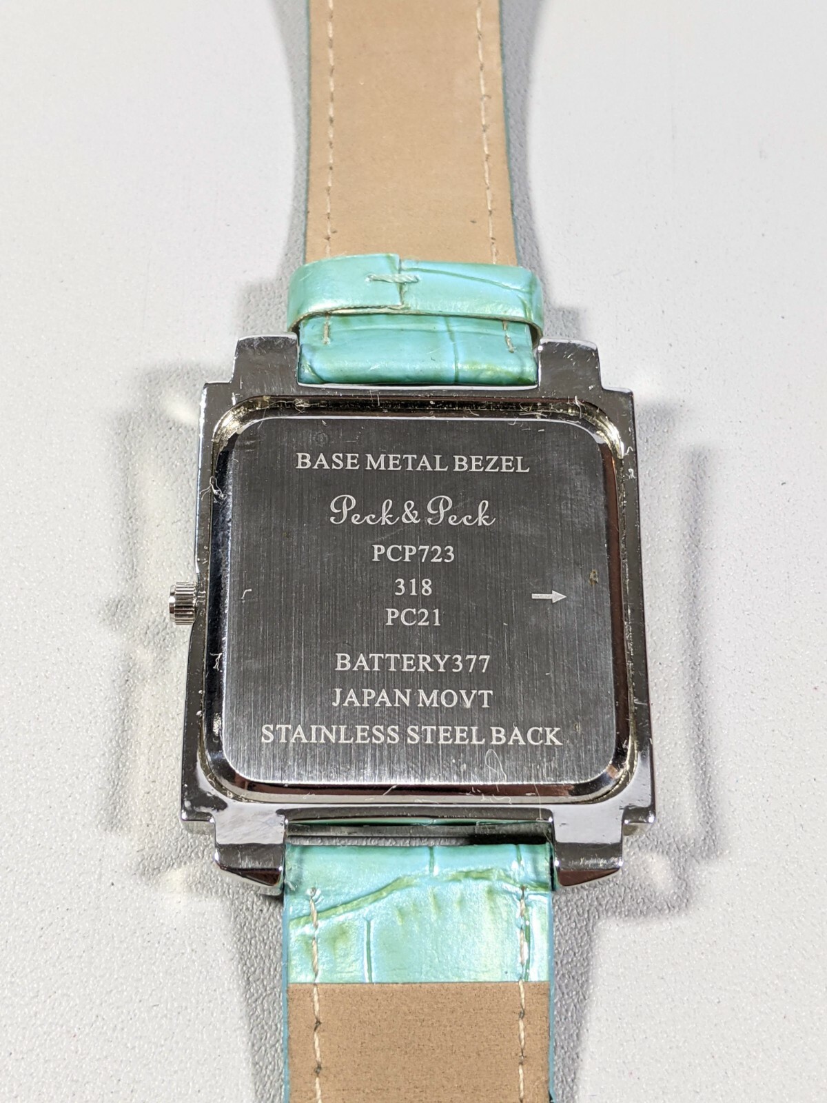 Peck & Peck White Dial Silver Tone Square Case 36 mm Green Faux Leather Watch