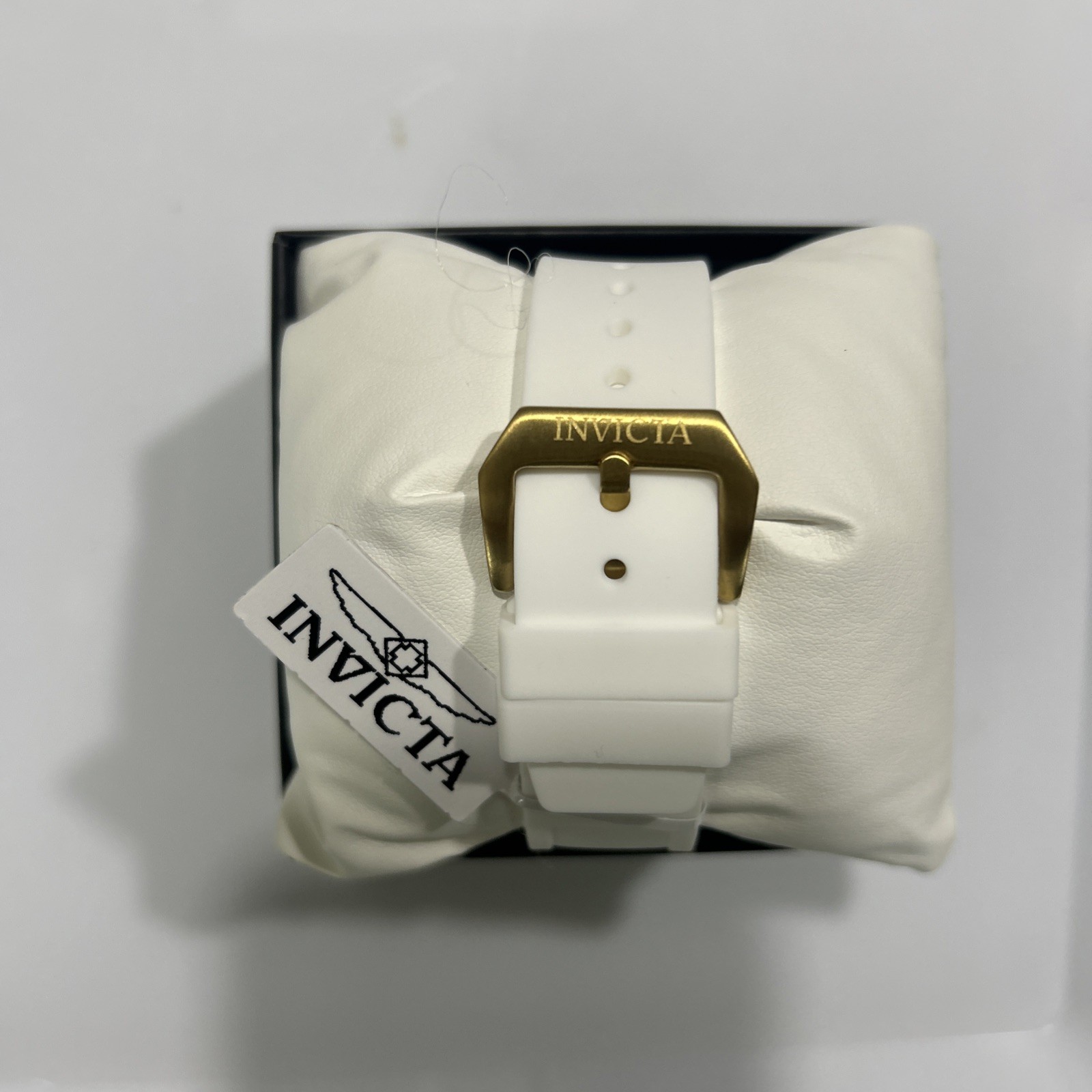 Invicta Men’s Analog Chronograph Tachymeter Black/Gold Dial White Strap Box