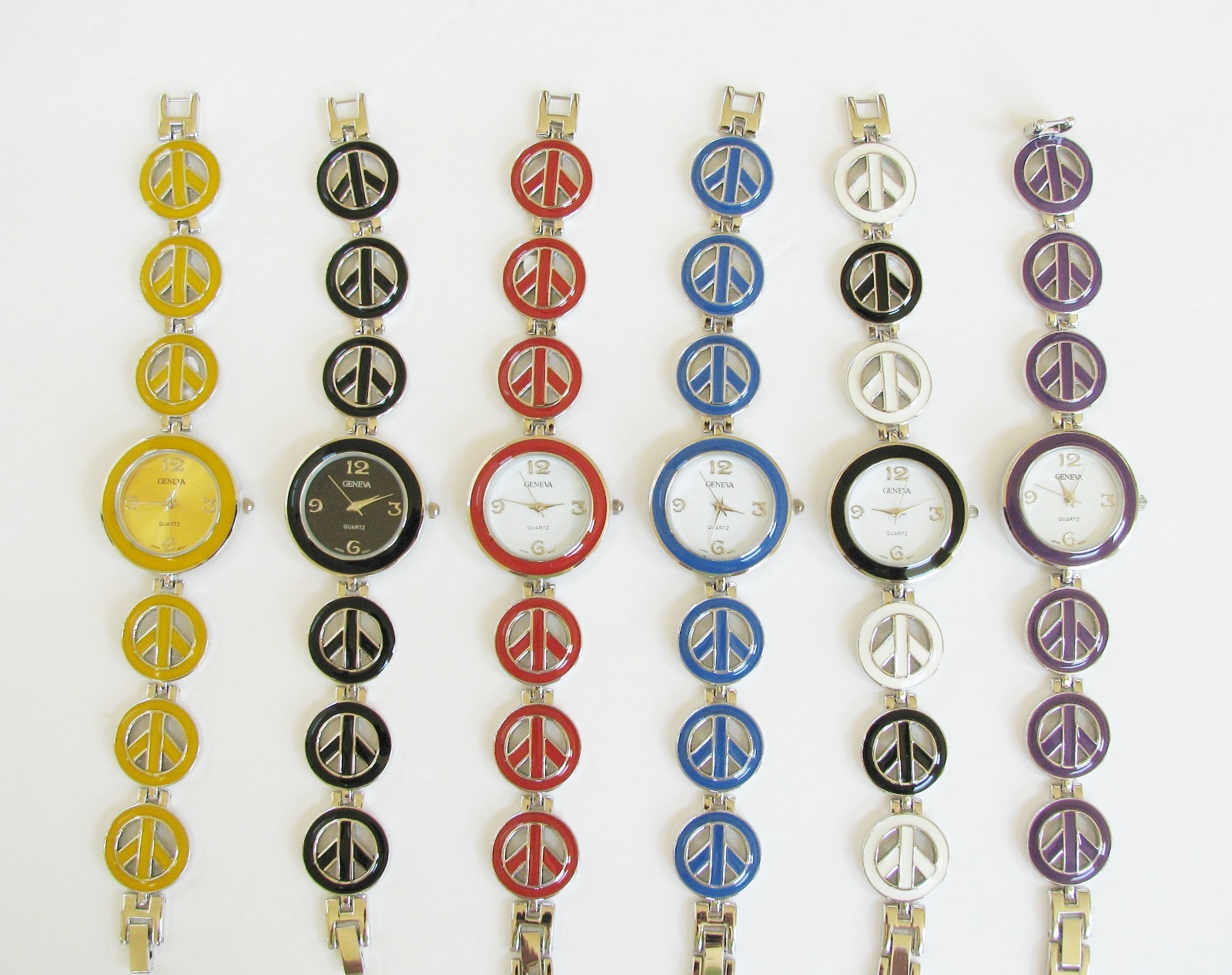 GENEVA 3D MULTI PEACE LOGO SIGN METAL BRACELET RED,BLUE,BLACK,WHITE WATCH-NEW