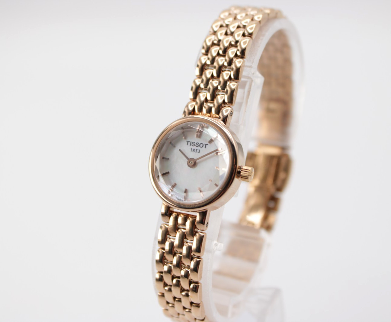 MOVADO Museum Classic Black Dial 26MM Black Leather Ladies Watch 0607016
