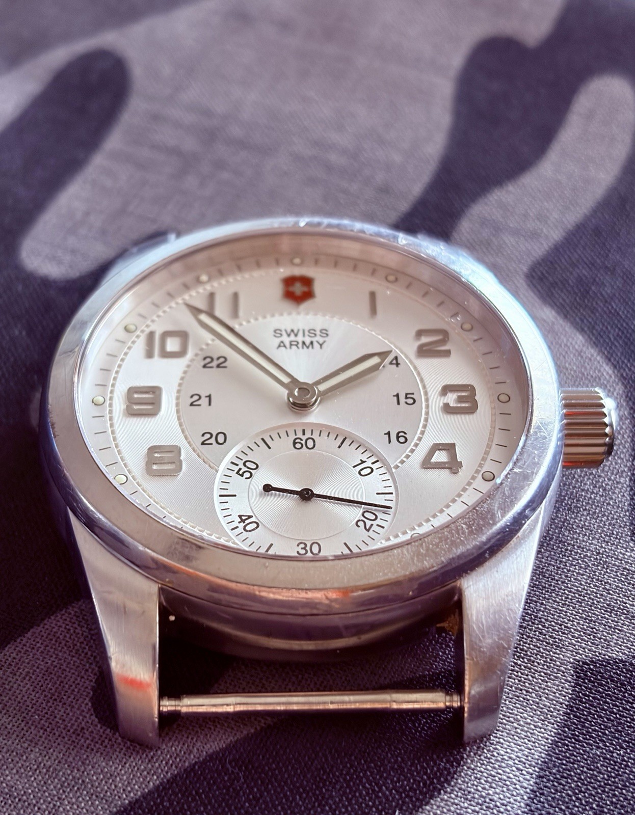 Victorinox Swiss Army Ambassador XL 45 mm manual wind WR 100m