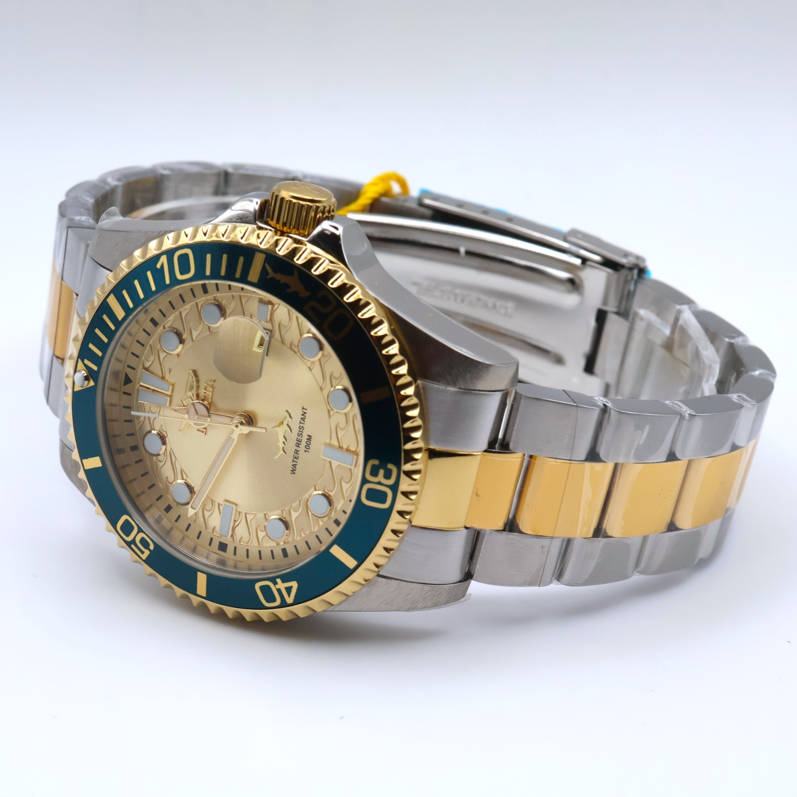 Invicta Pro Diver Currentwave Men’s Watch – 43mm. Steel, Gold