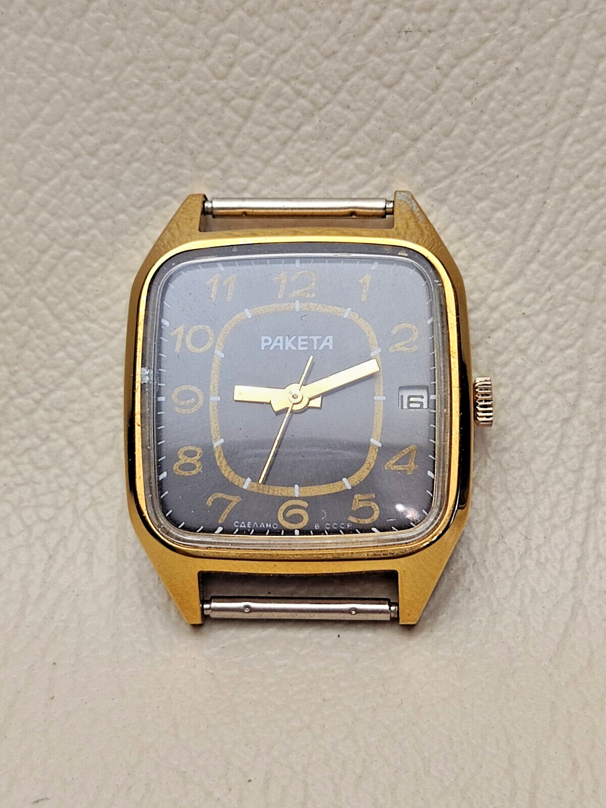 Vintage ROCKET gold-plated USSR Raketa 2614.H Nice Black Dial Wristwatch 19J