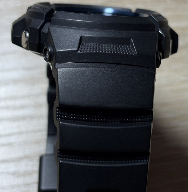 Extremely beautiful item! Shipping 290 yen~ Casio G-Shock AWG-M100A-1AJF Radio