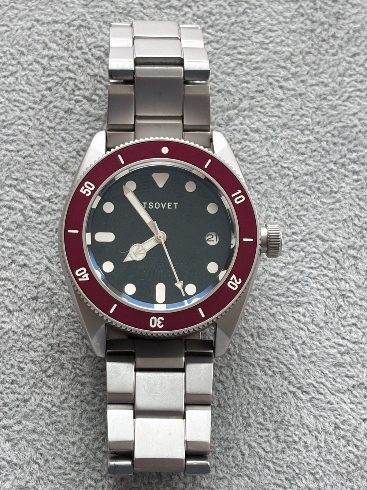 Tsovet JMT-DW42 Global Explorer Automatic Watch (Blood / Maroon Edition) – Mint
