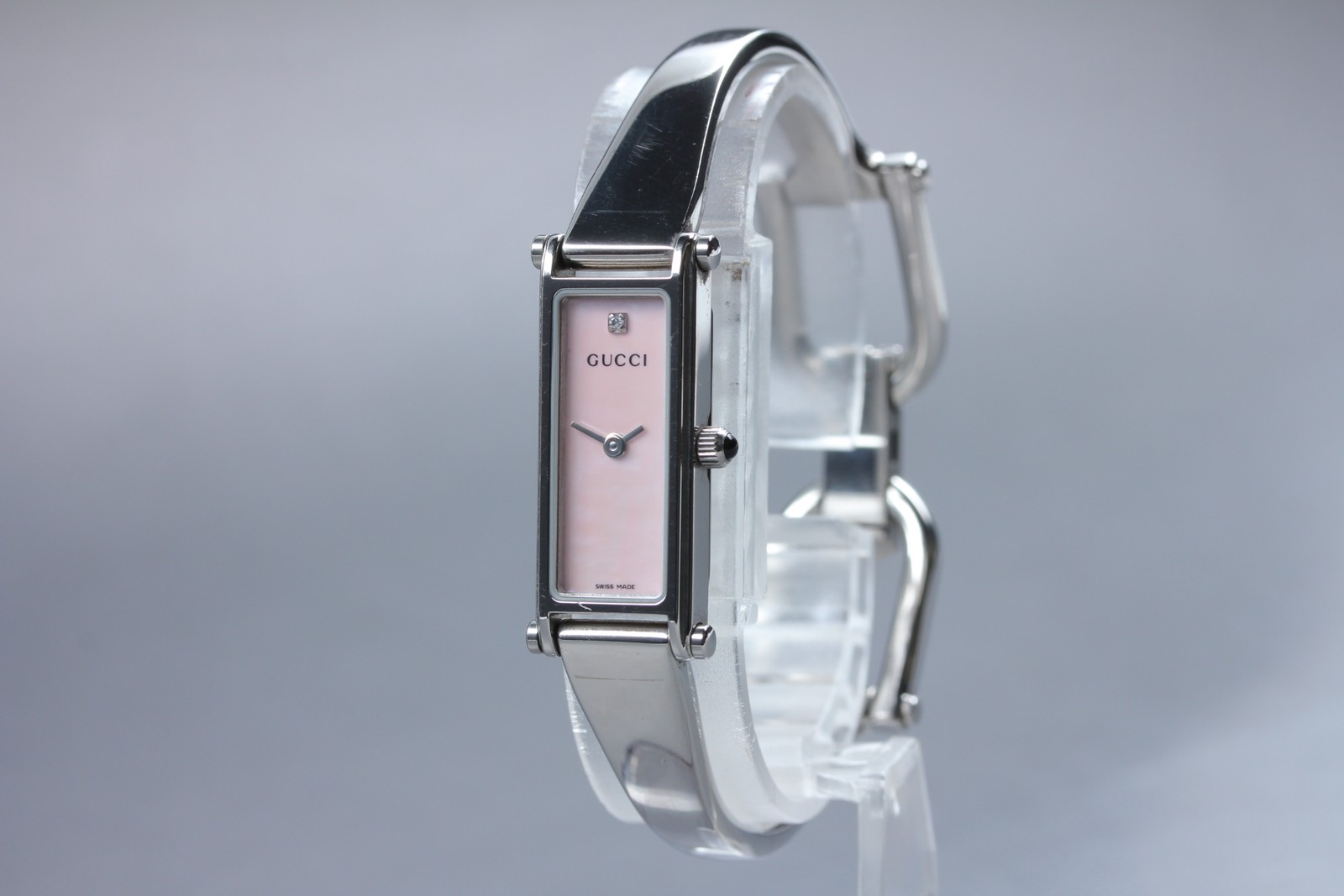 [Near MINT] Vintage GUCCI 1500L 12mm Pink Shell 1P Diamond Quartz Women’s Watch