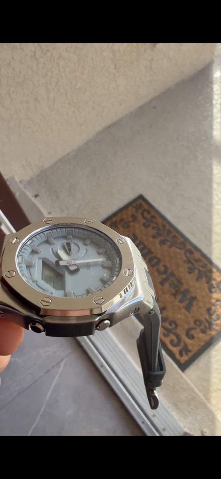 Men’s Watch Style Casio G-SHOCK Analog-Digital Octagon 200m Gray Dial