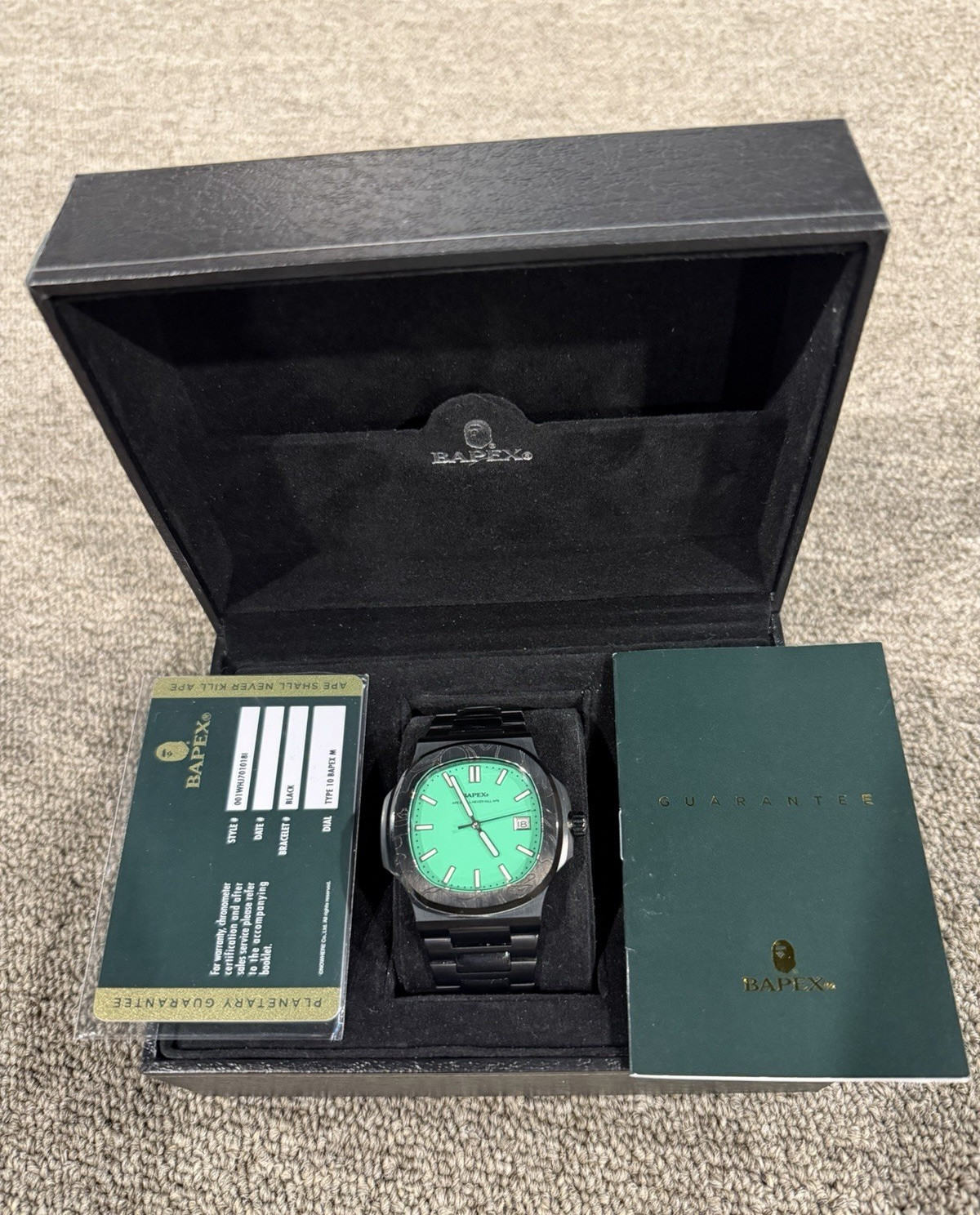 BAPEX A Bathing Ape Bapex Automatic 41mm Green Dial Black Bracelet Box