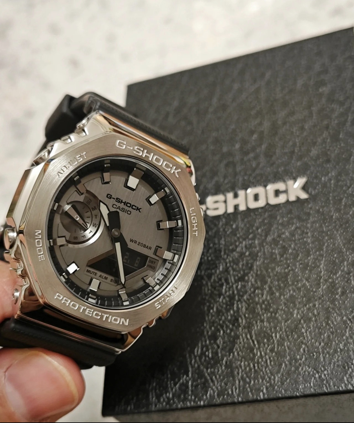 Casio GA2100 G-Shock Men Wrist Watch Silver Case Black Dial Sports Watch WithBox